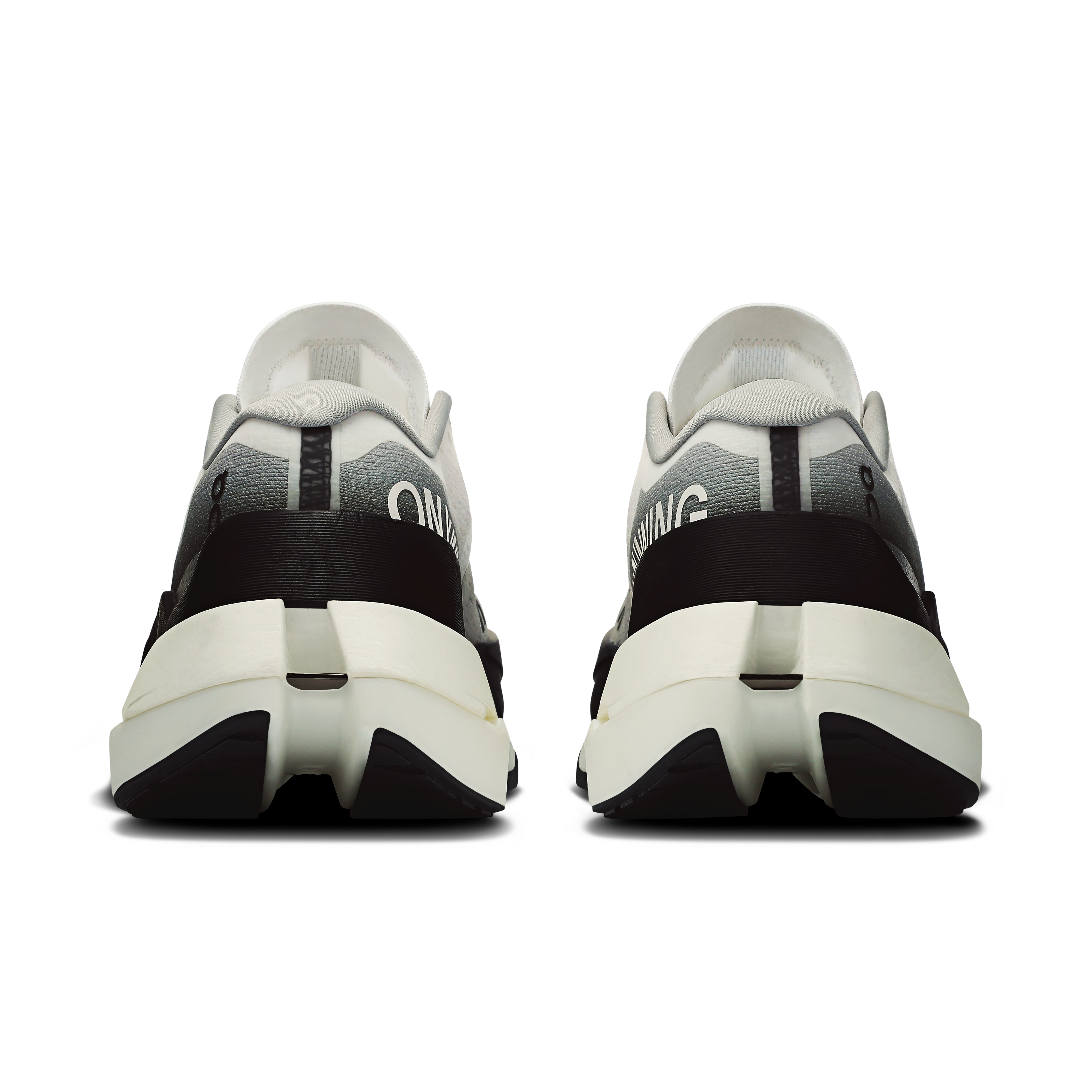 Cloudboom MaxWomen / White | Black / 42