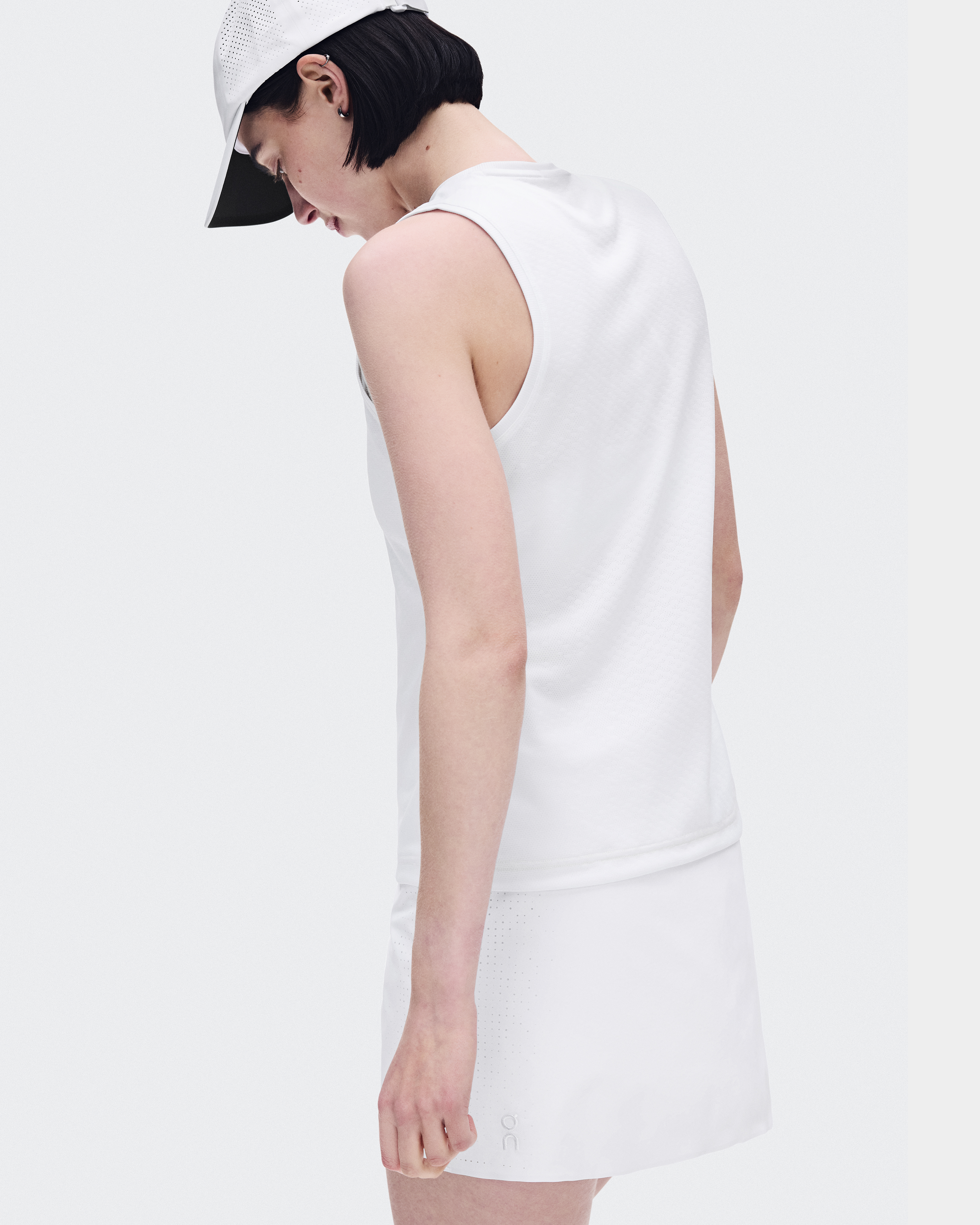 Women's Court Tank Edit LDN | White | On Hungary