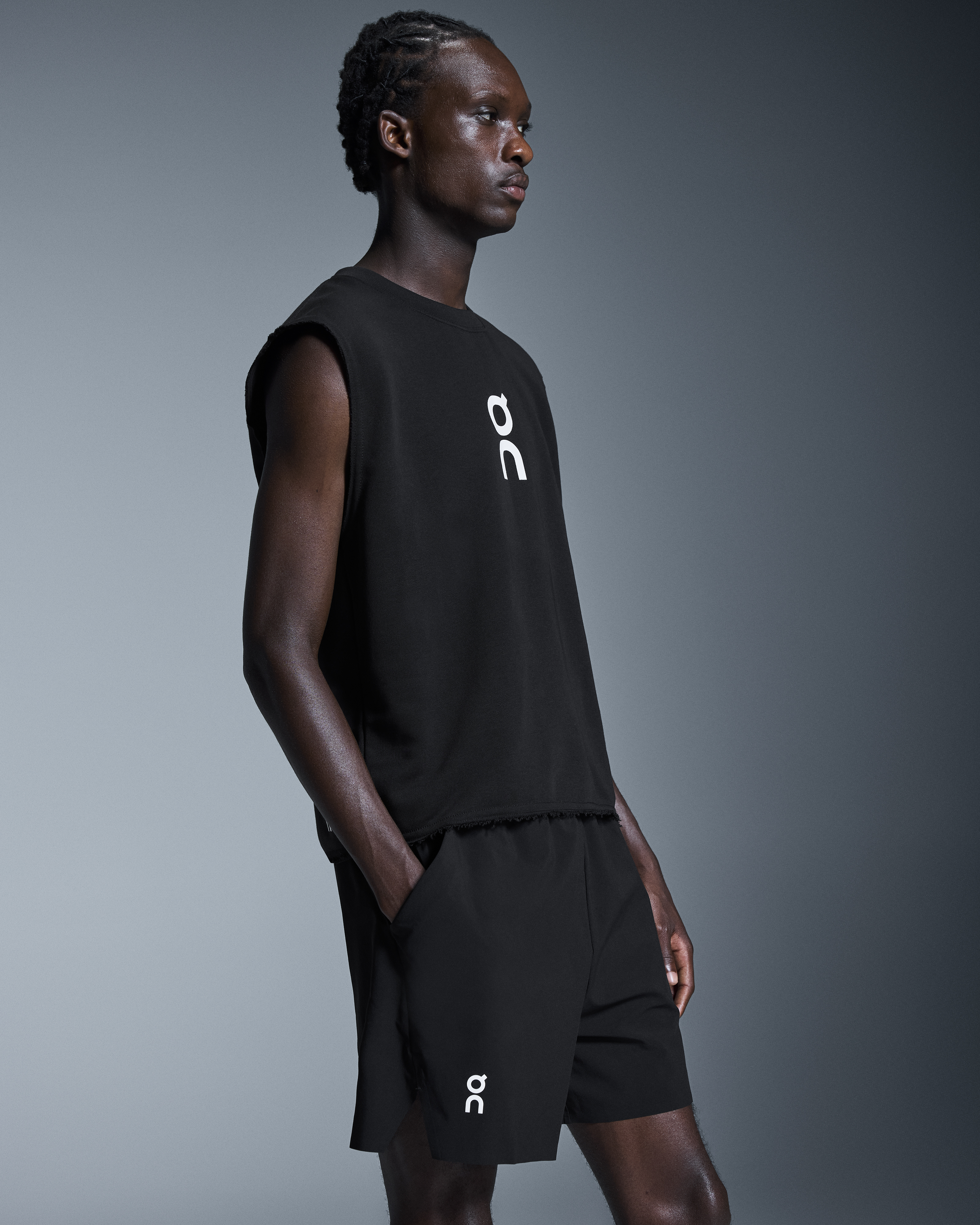 Men's Club Crew Crop | Black | On Italy