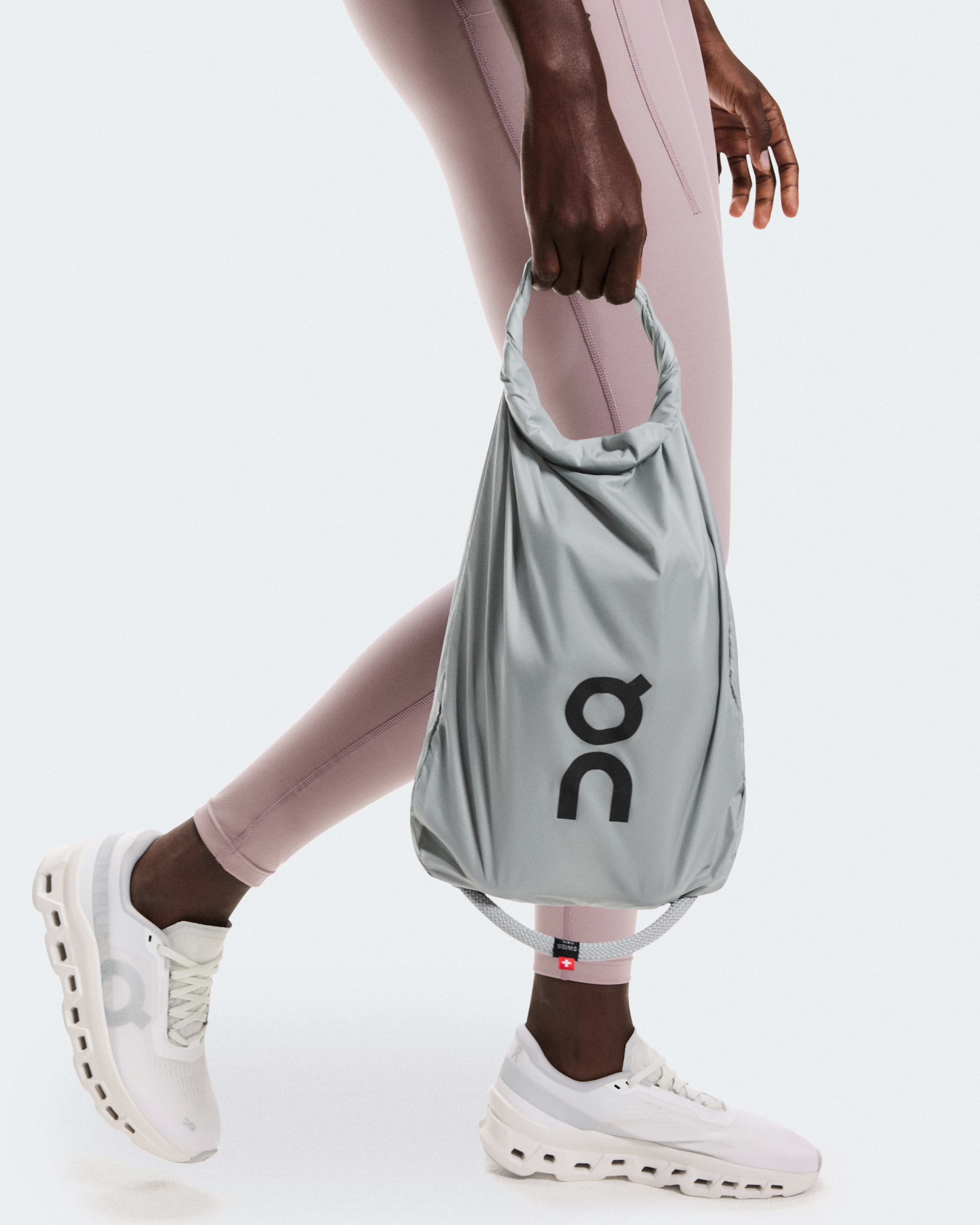 On Shoe Pack Glacier オールジェンダー バッグ