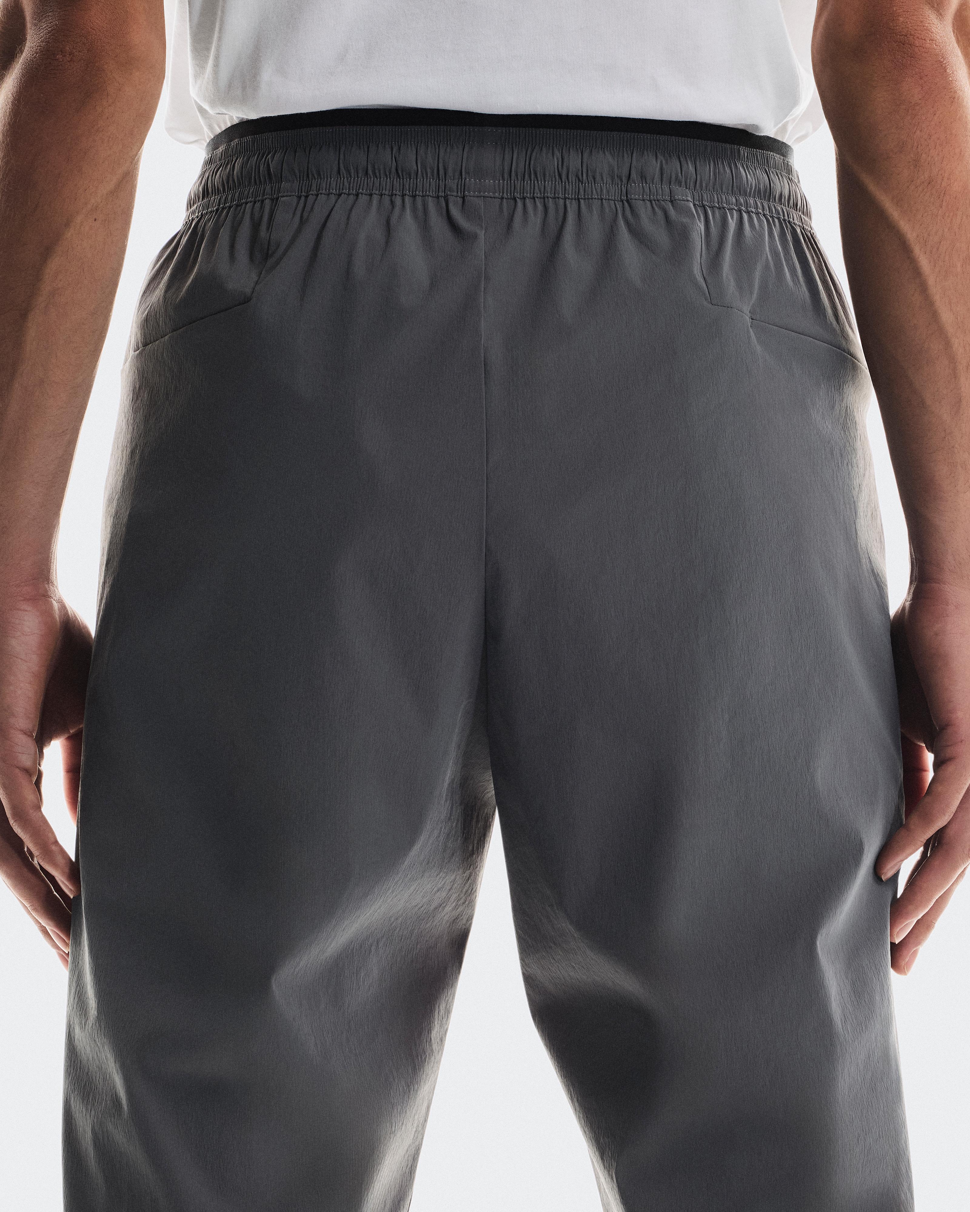All-Day JoggersMen / Rock / L