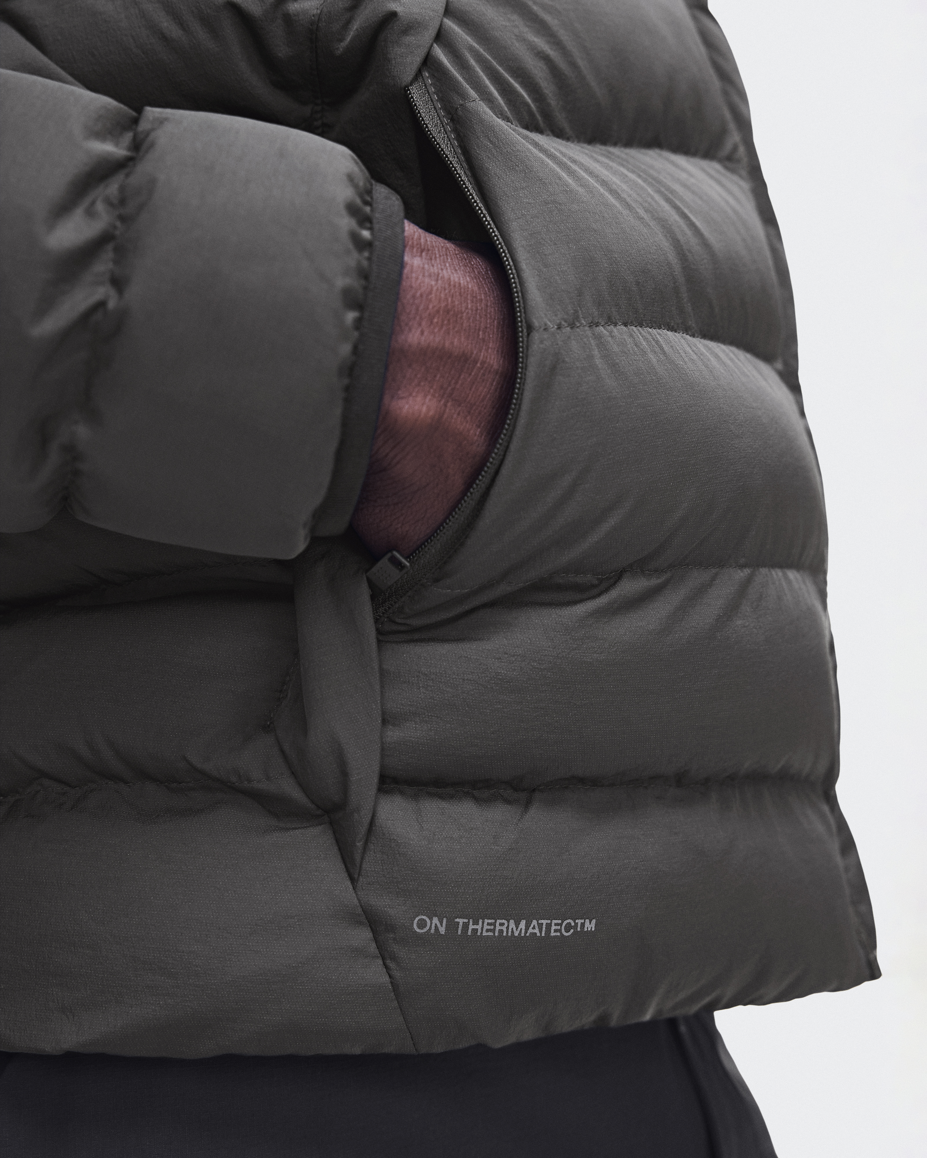 Пуховик ON Ascent Puffer Jacket