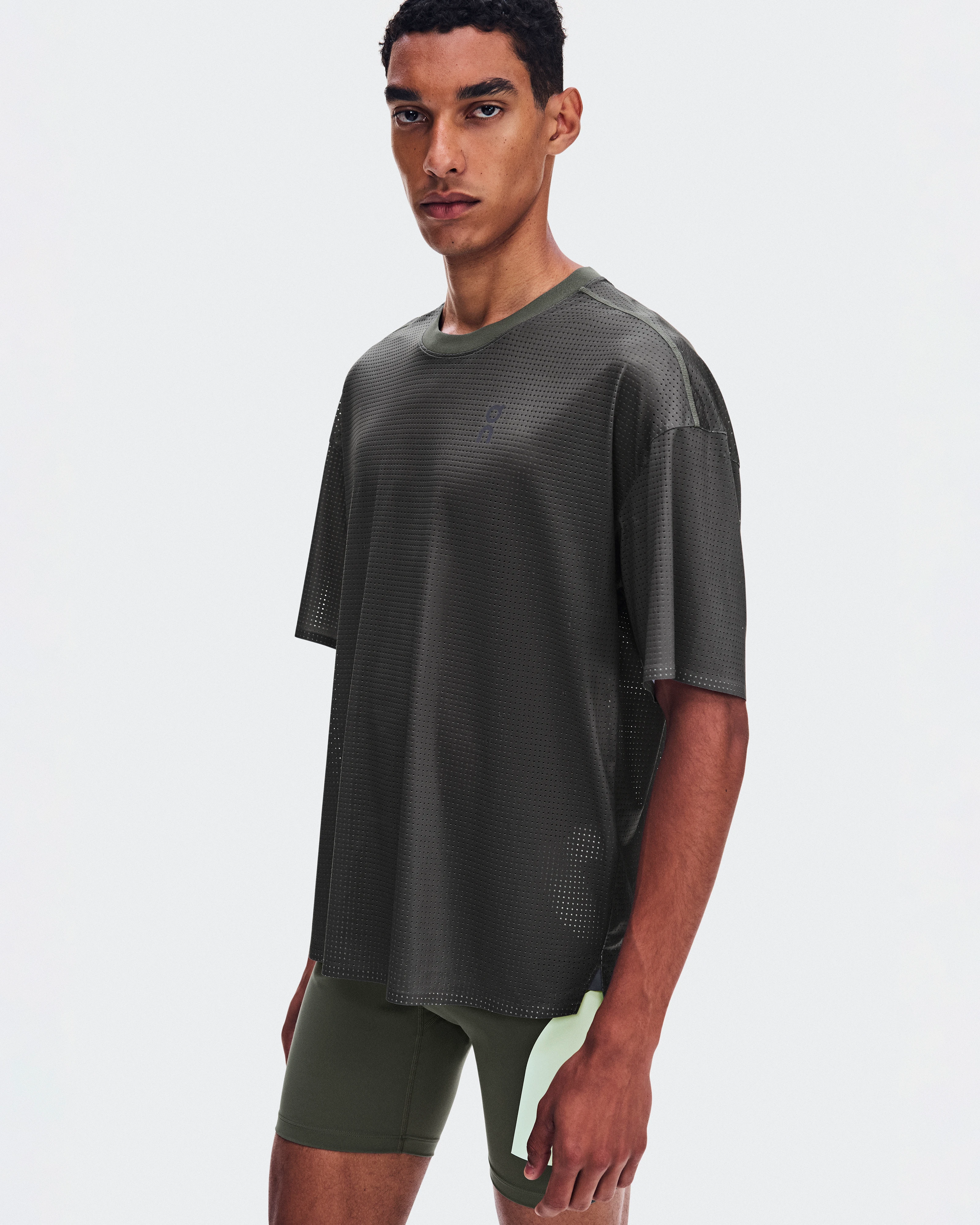 On Oversize Run-T LN1 Mire Unisex – Running, training Tops and t-shirts