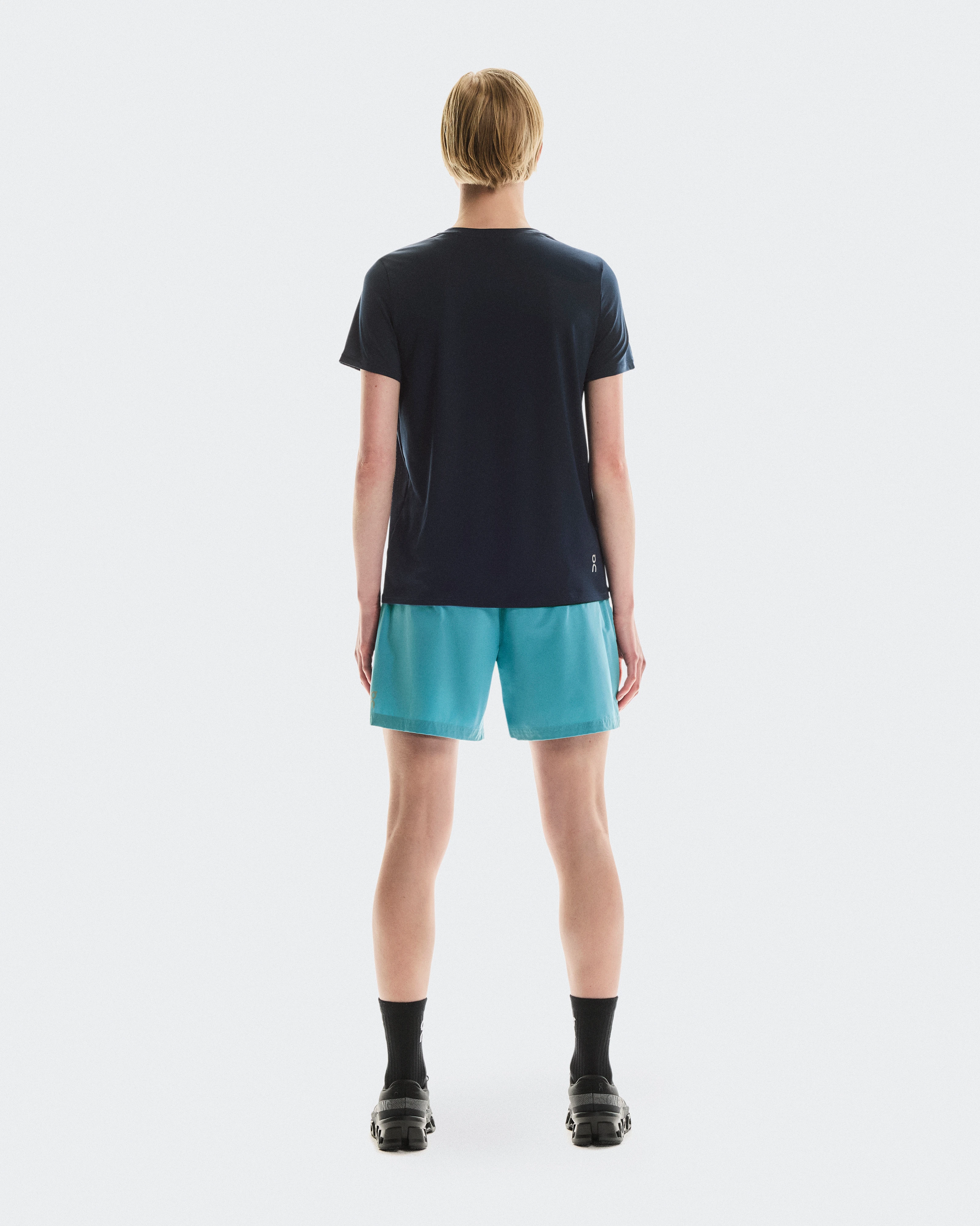 On 5" Core Shorts Niagara Women Shorts