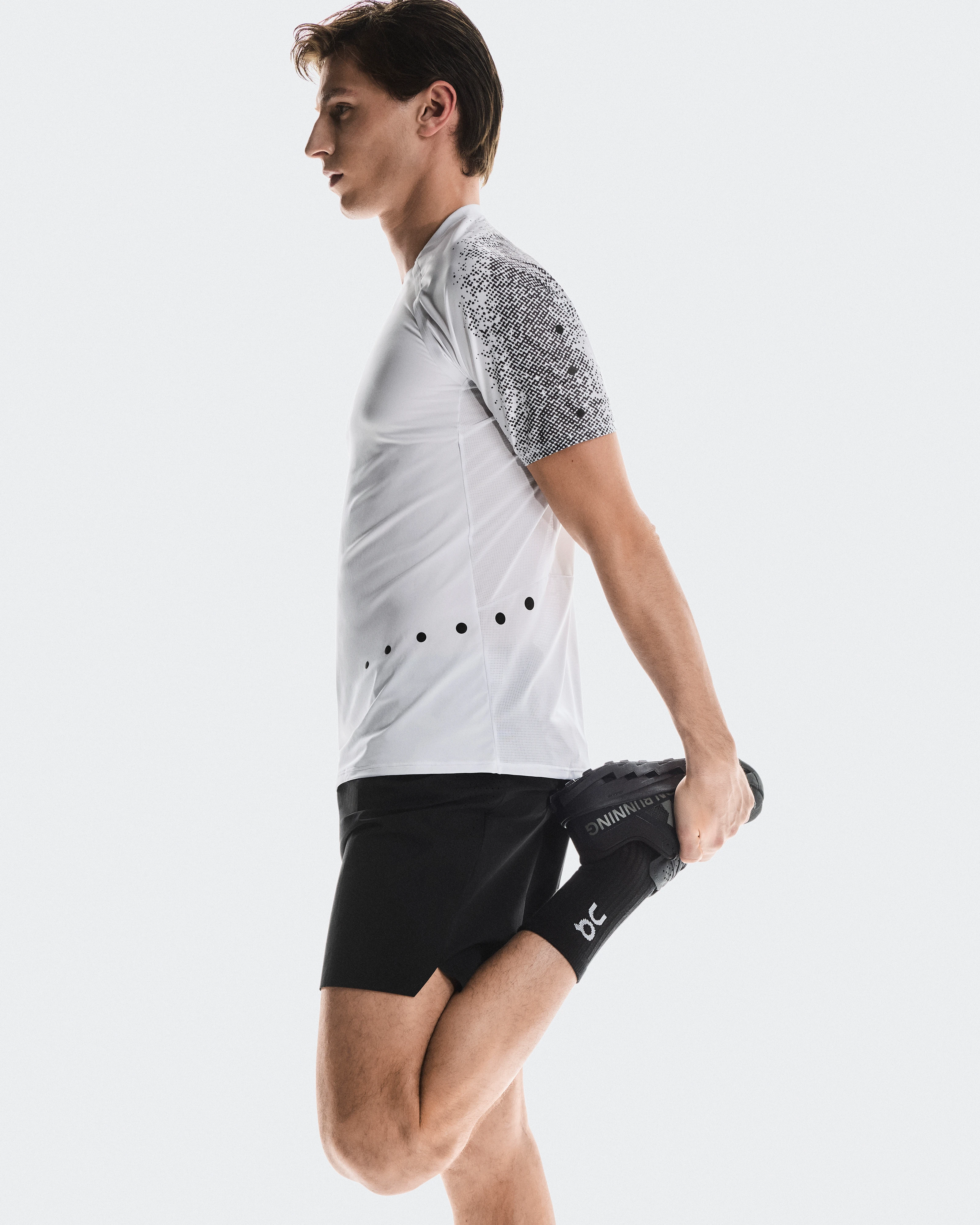 On Ultra Shorts Black Men Shorts