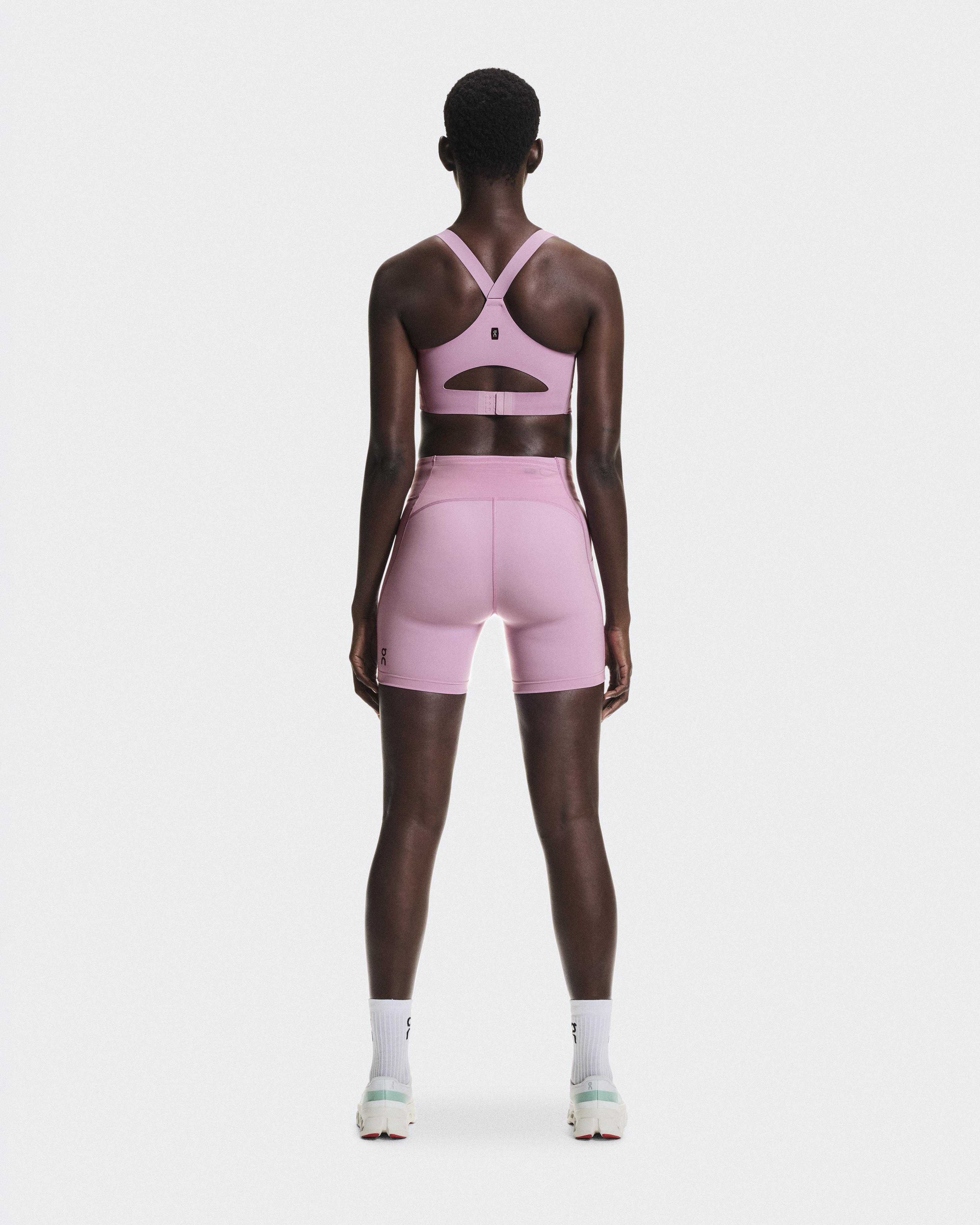 Women's Performance Tights Short | Pink | On Japan