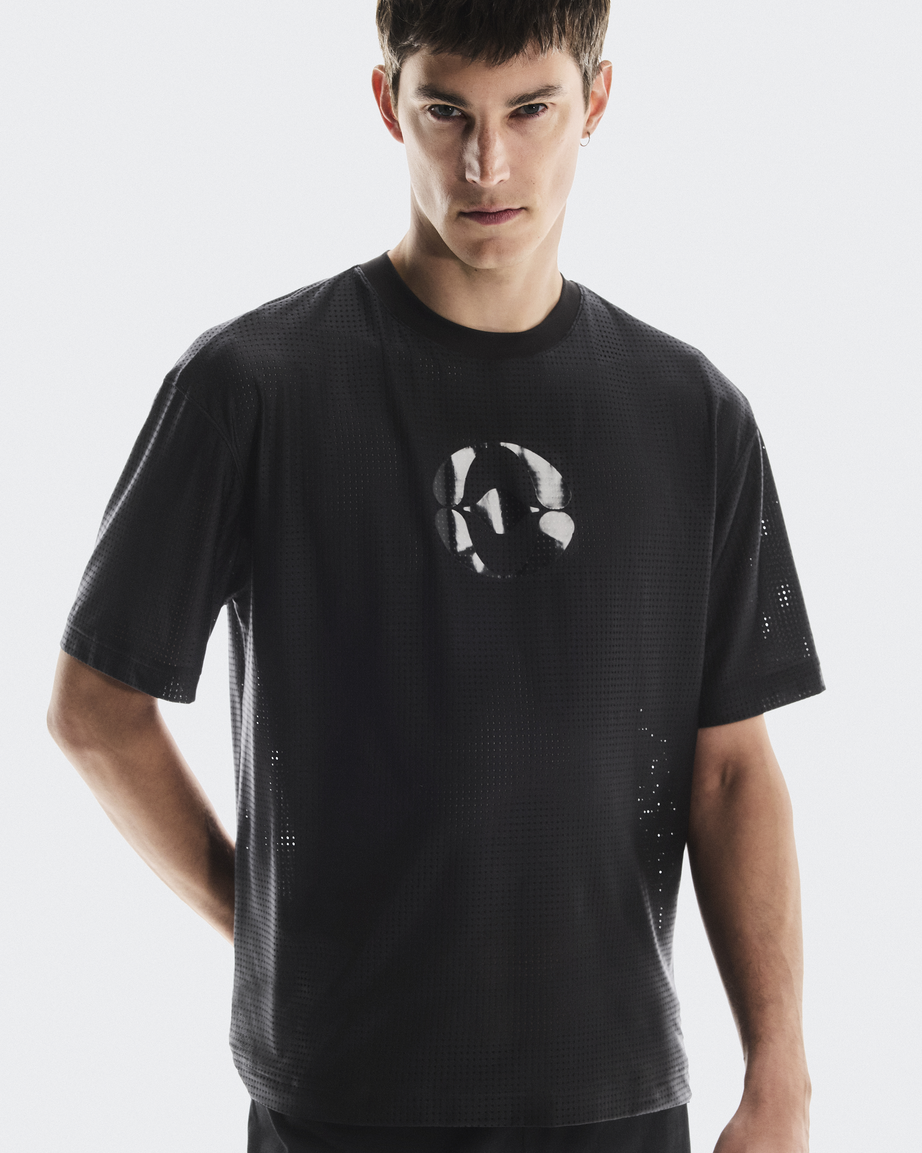 Cut-Out T FKA | Black | On United States