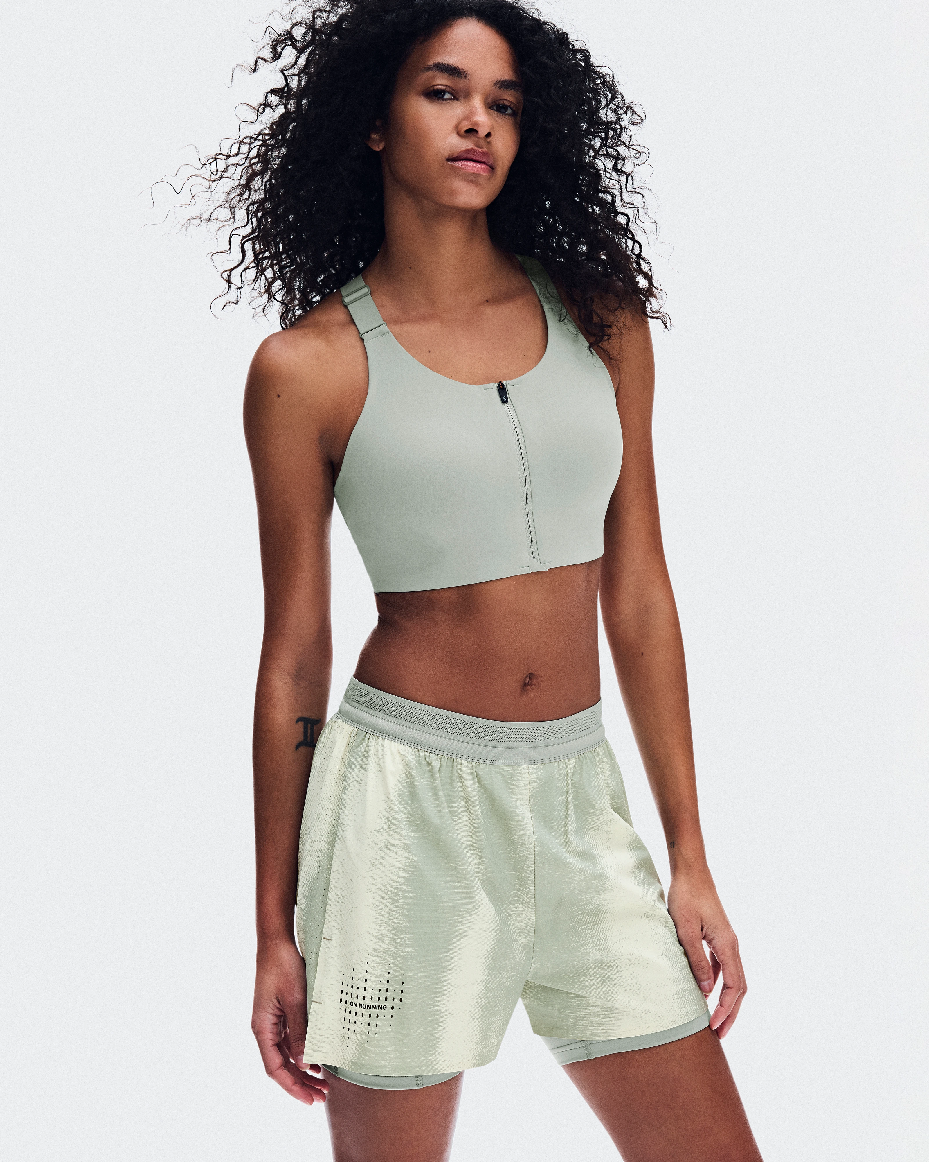 On Performance Shorts Terra Seedling & Tin Women Shorts