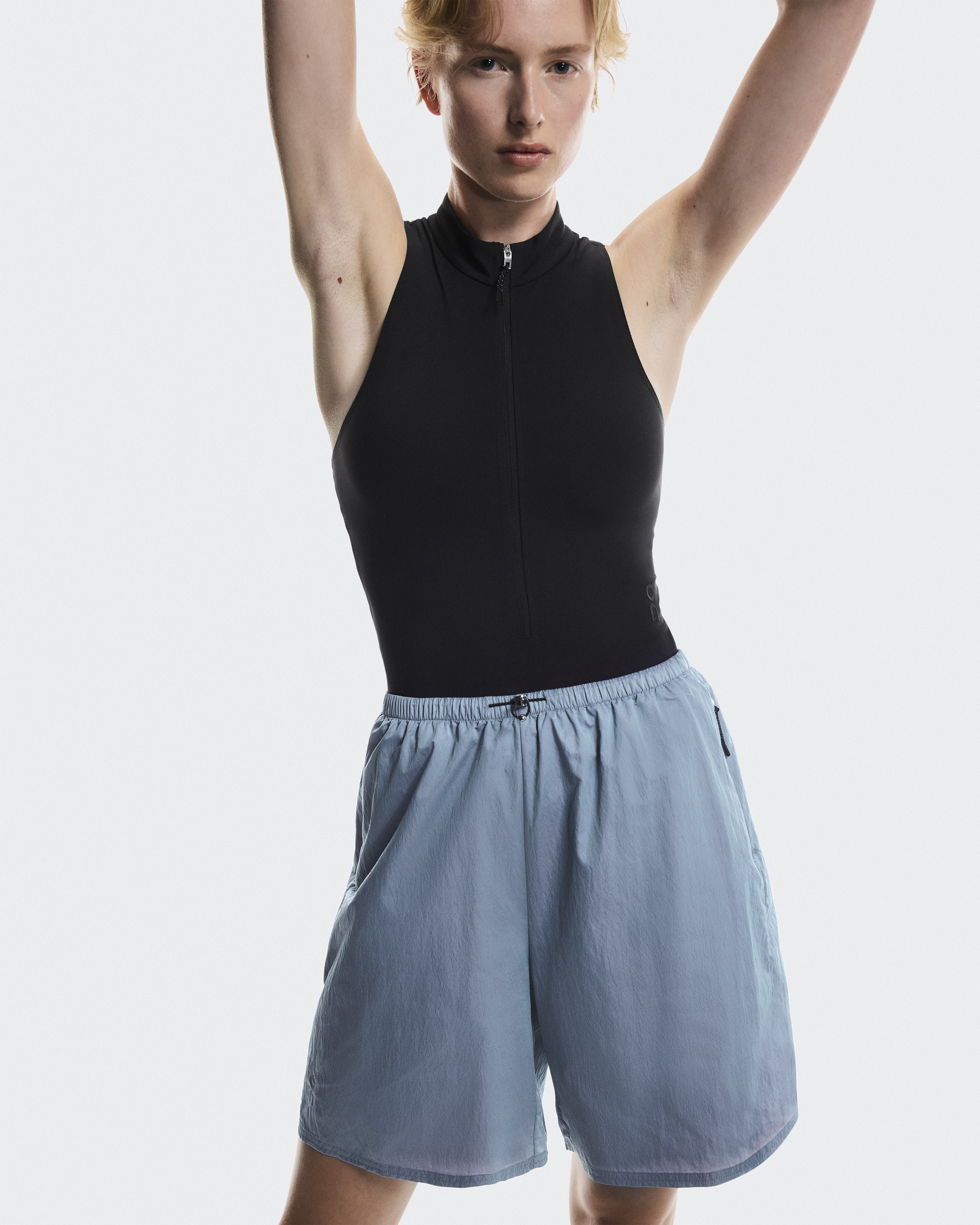 新品 HOLIDAY ホリデイ 新作 TRACK SHORTS トラックショーツ D-BOXY TRACK DENIM SHORTS トラックデニム ショート｜ブルー