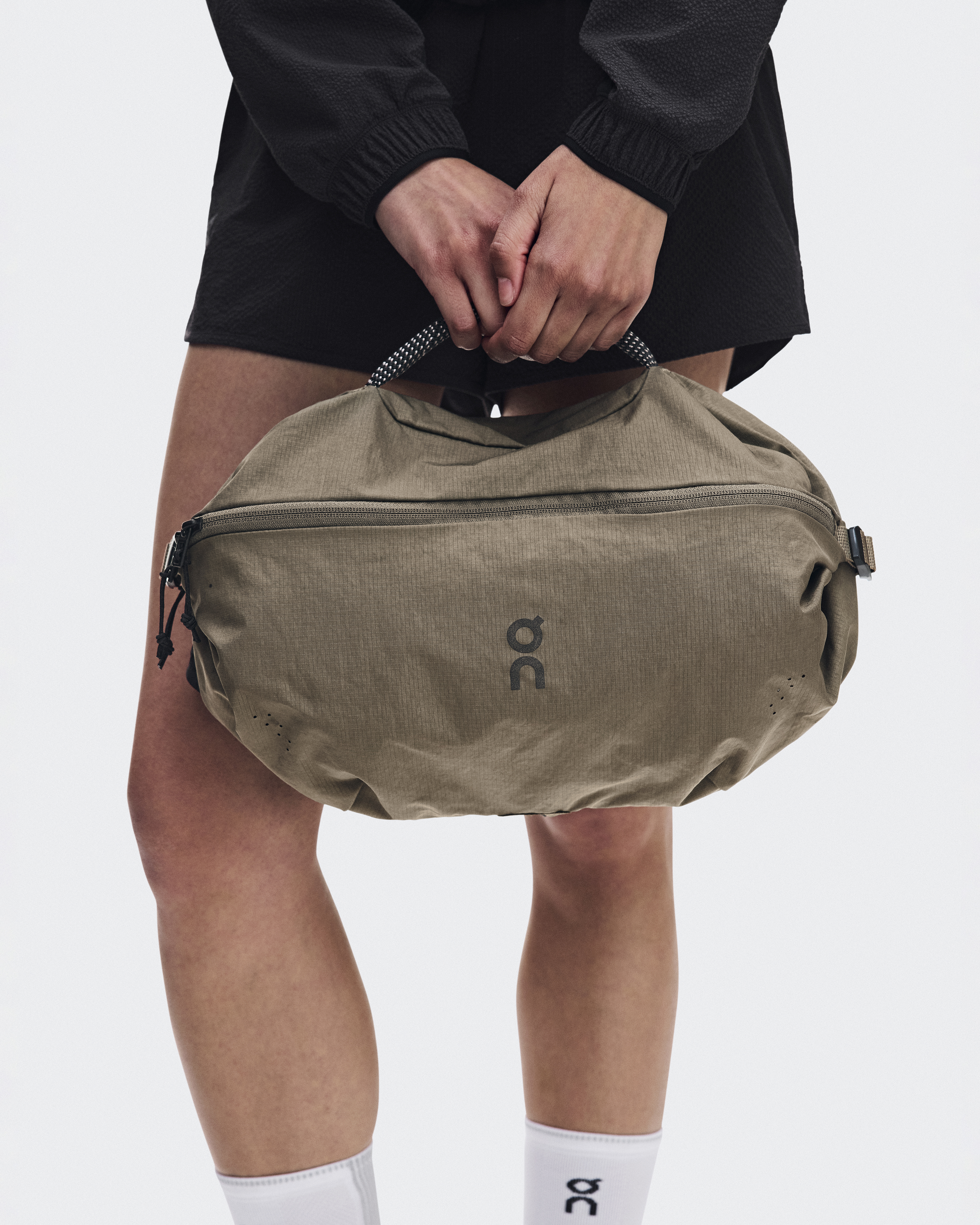 Sling Pack 9L | Green & Black | On United States