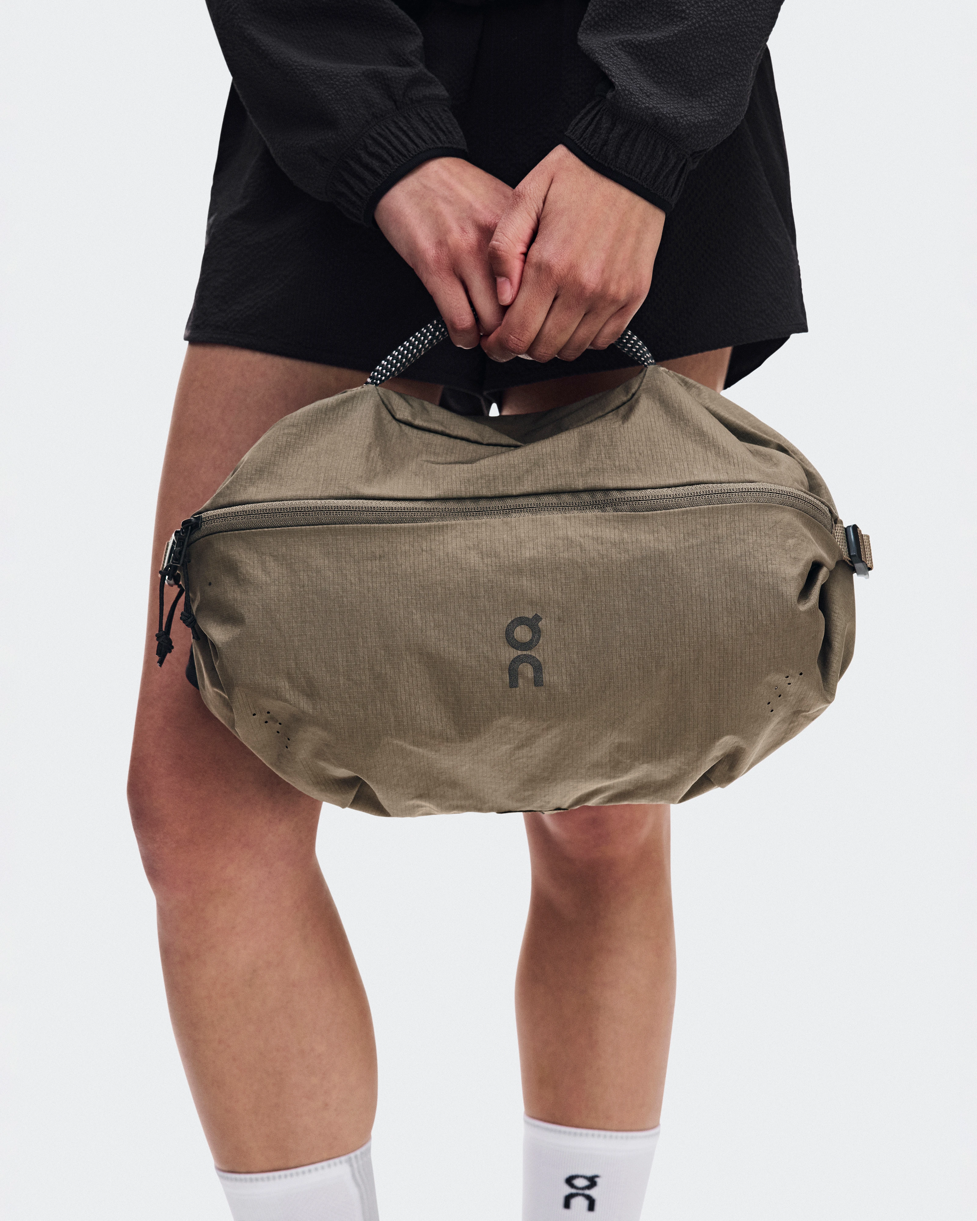 On Sling Pack 9L Olive & Black Unisex Bags