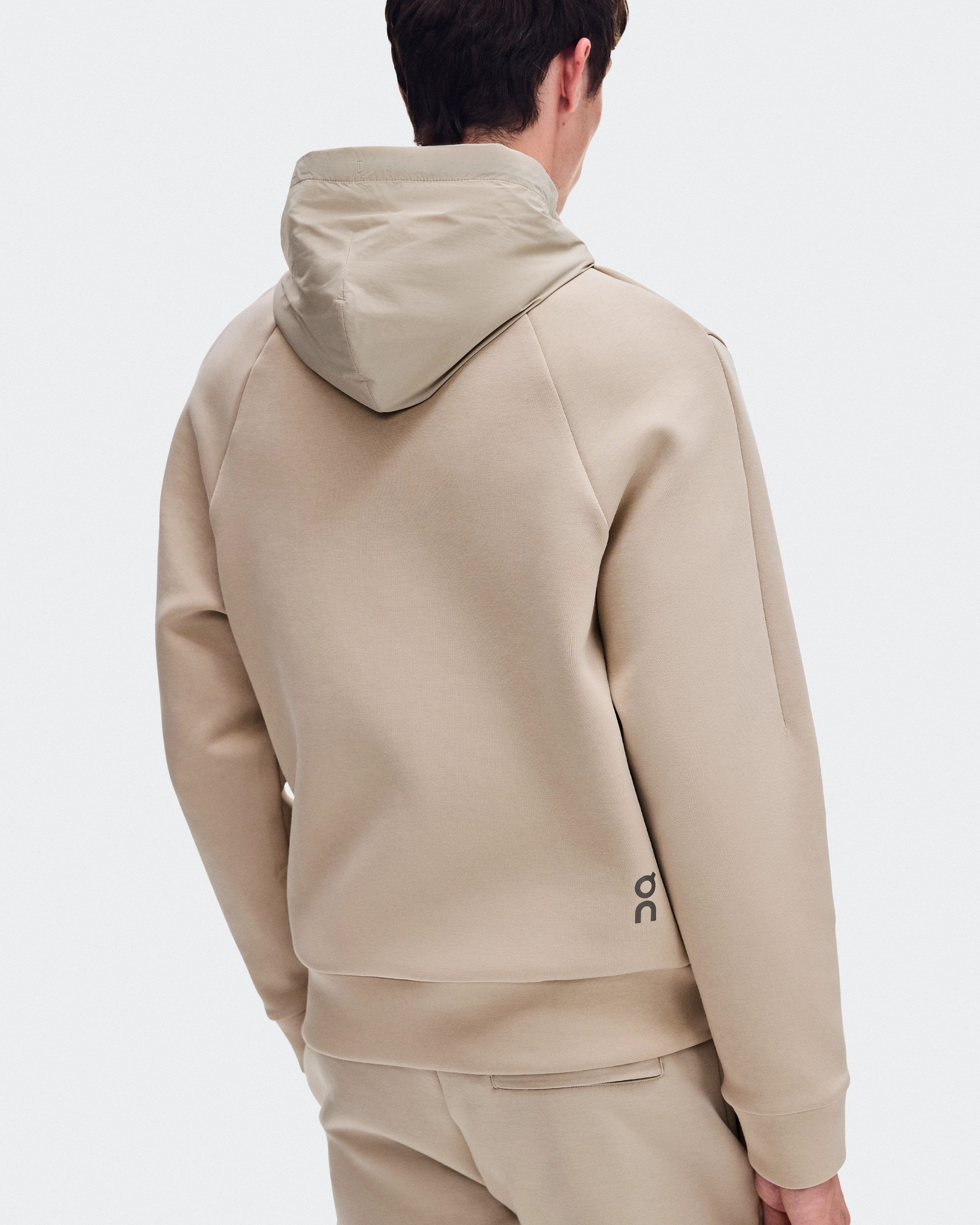On Focus Tech Hoodie Remix Desert Men Hoodies and sweatshirts
