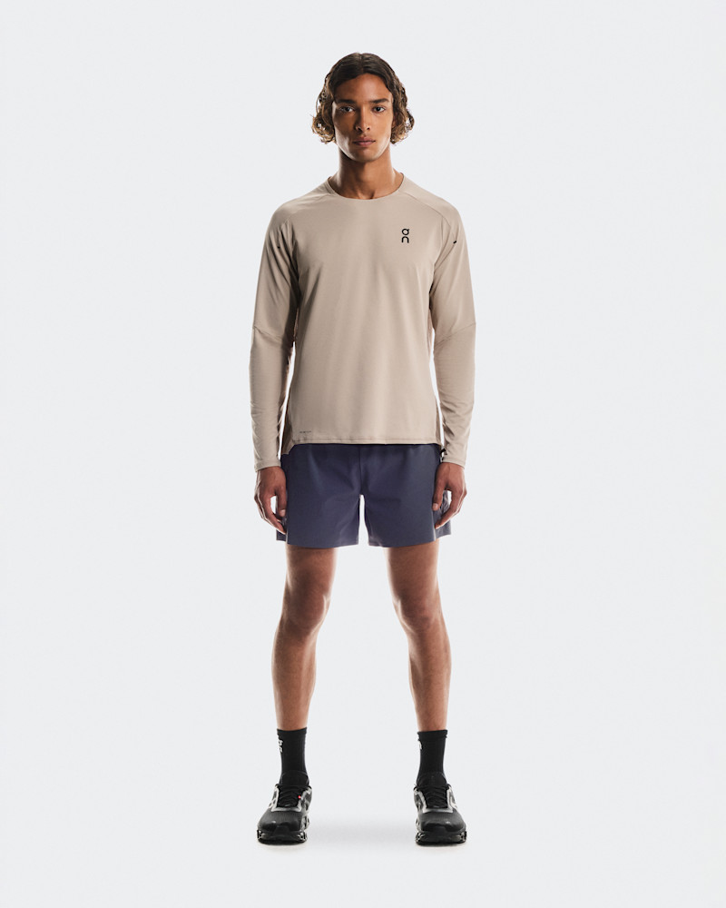 On Men's Performance Long-T Long-Sleeve Shirt in Desert/Cinder, Size: Medium, Polyester