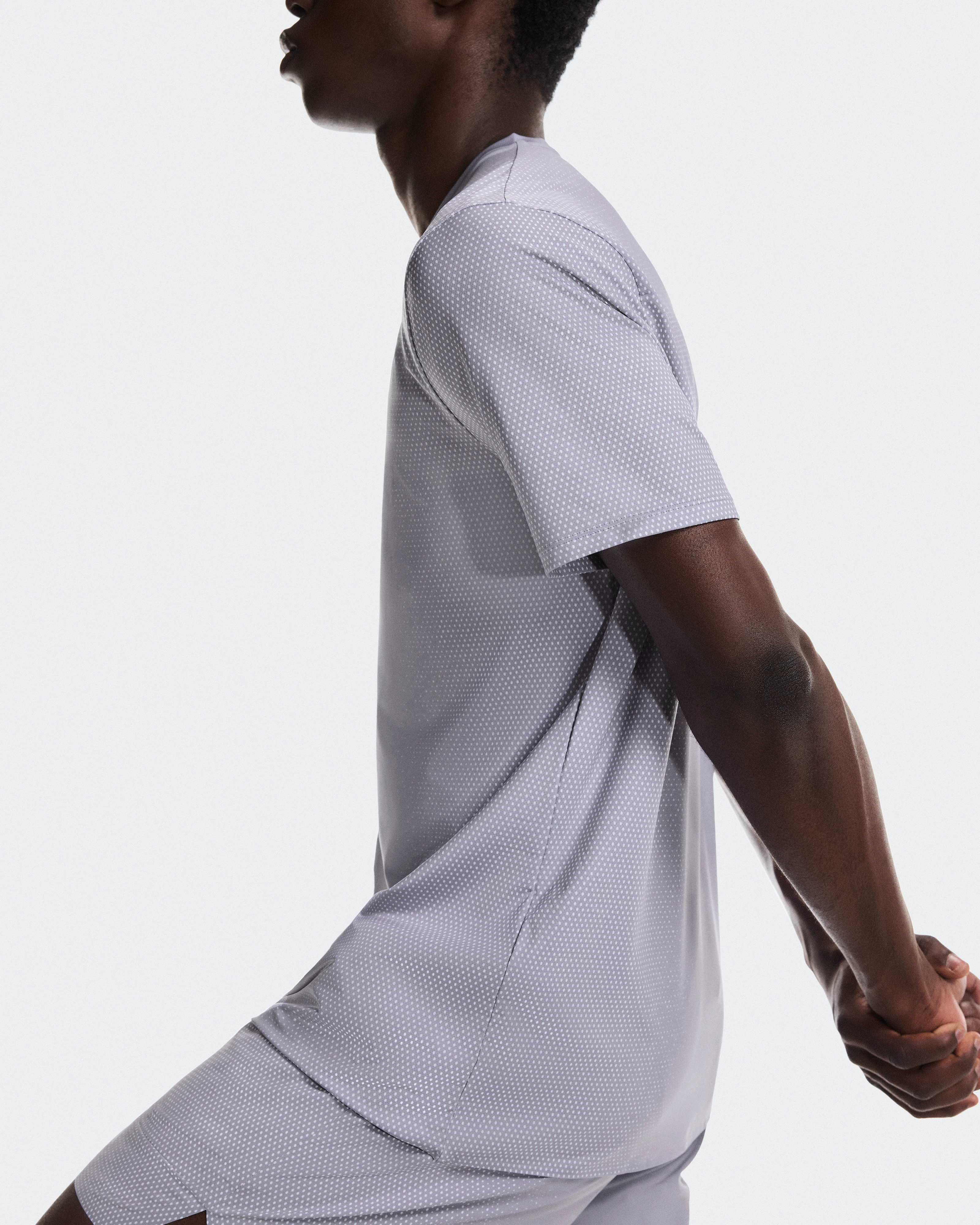 On Court-T Lilac & Dim Men Tops and t-shirts