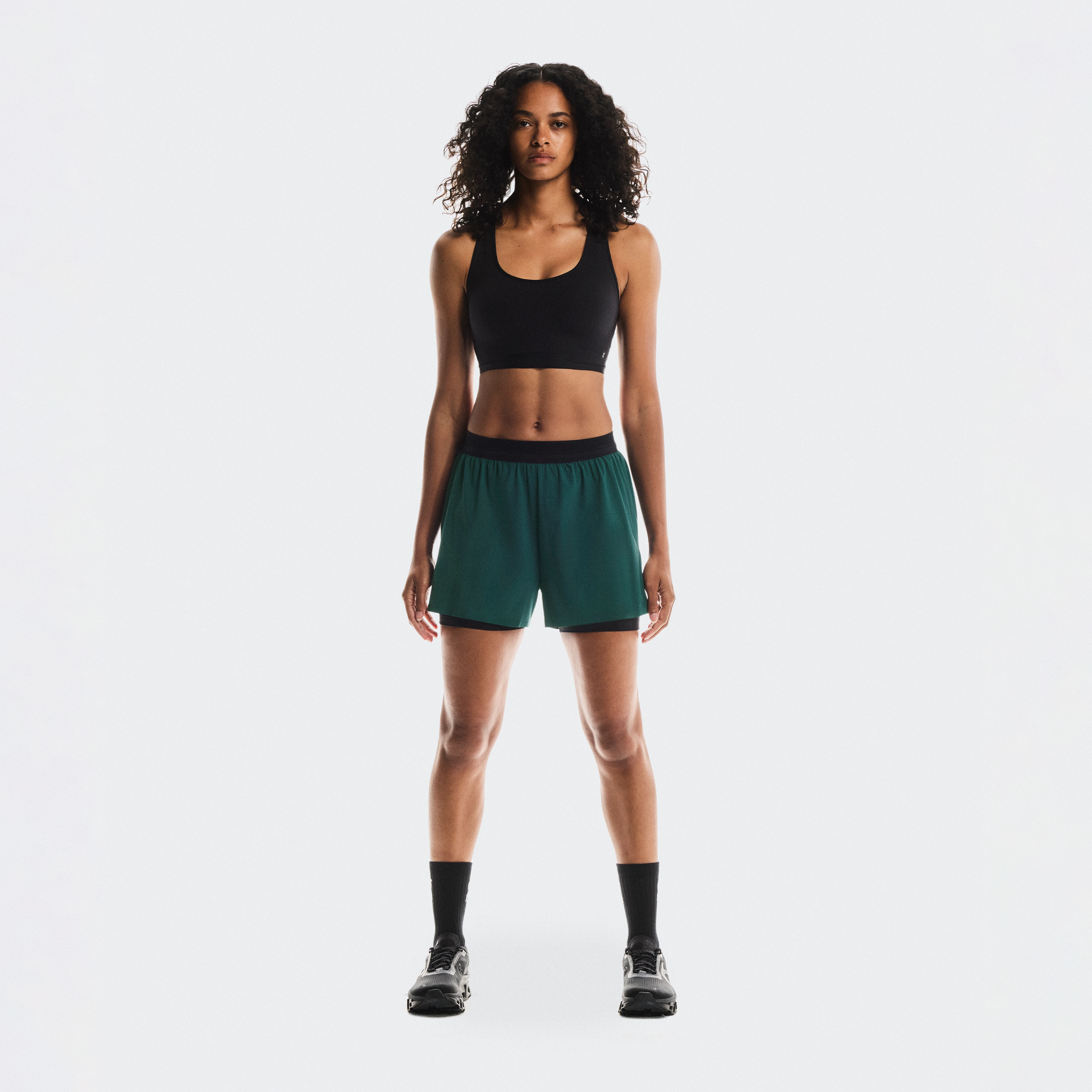 On 3" Performance 2/1 Shorts Verde Negro Mujer Mujer – Running de rendimiento, ligeros, evacuan el sudor Pantalones cortos