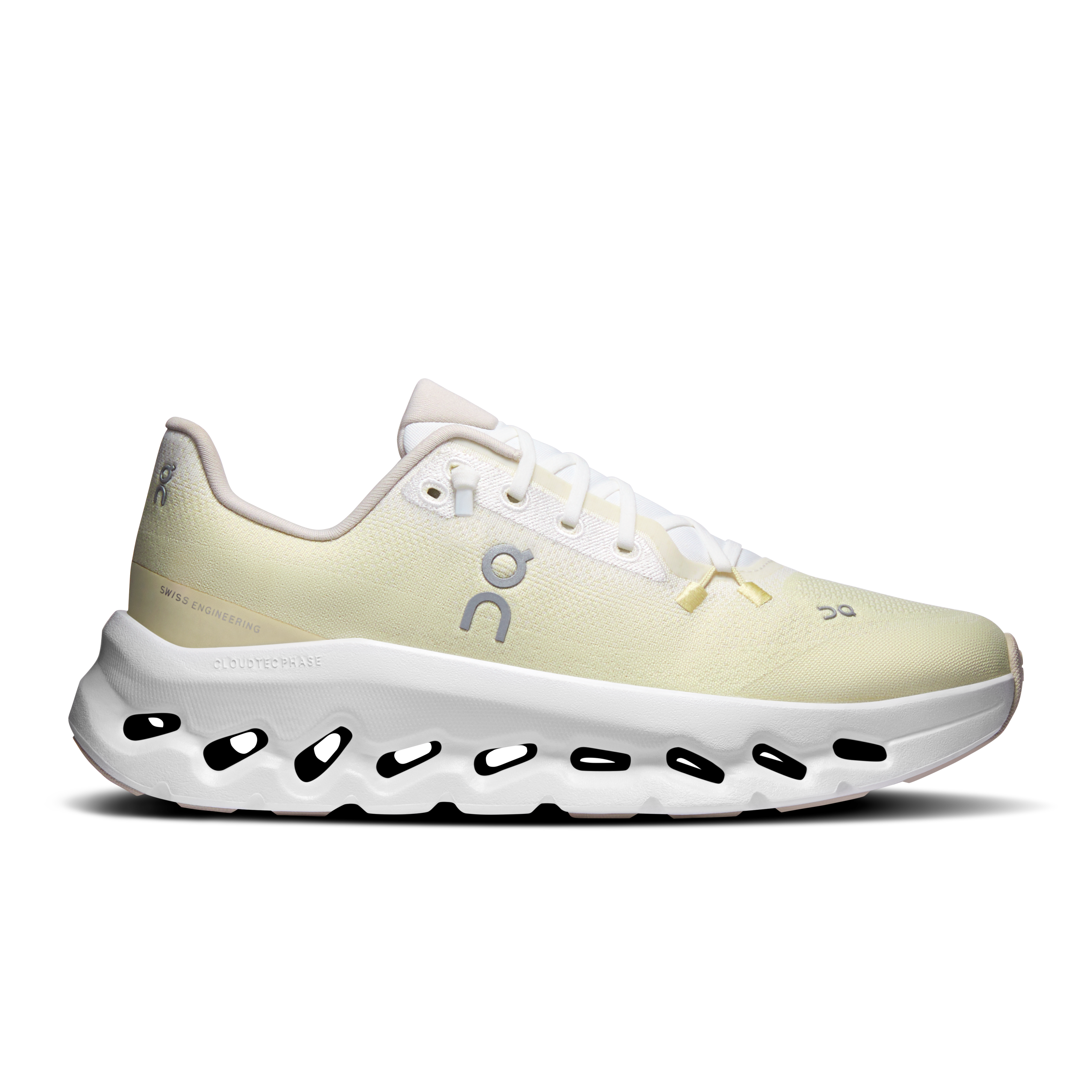 Cloudtilt Lifestyle Shoe in White/Bran