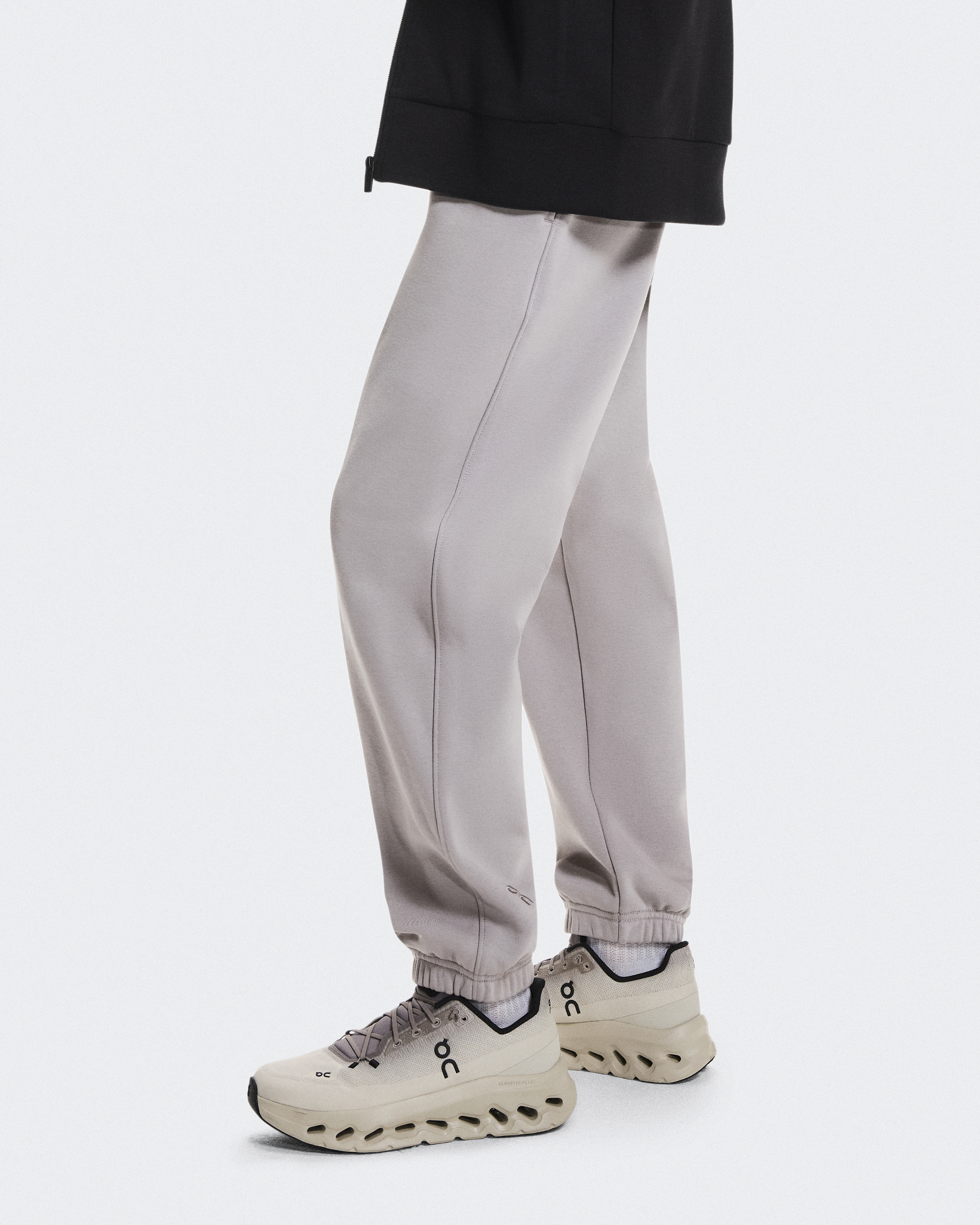 Men's Club Collective Pants | Grey | On United States Men's Club Collective Pants | Grey | On United States