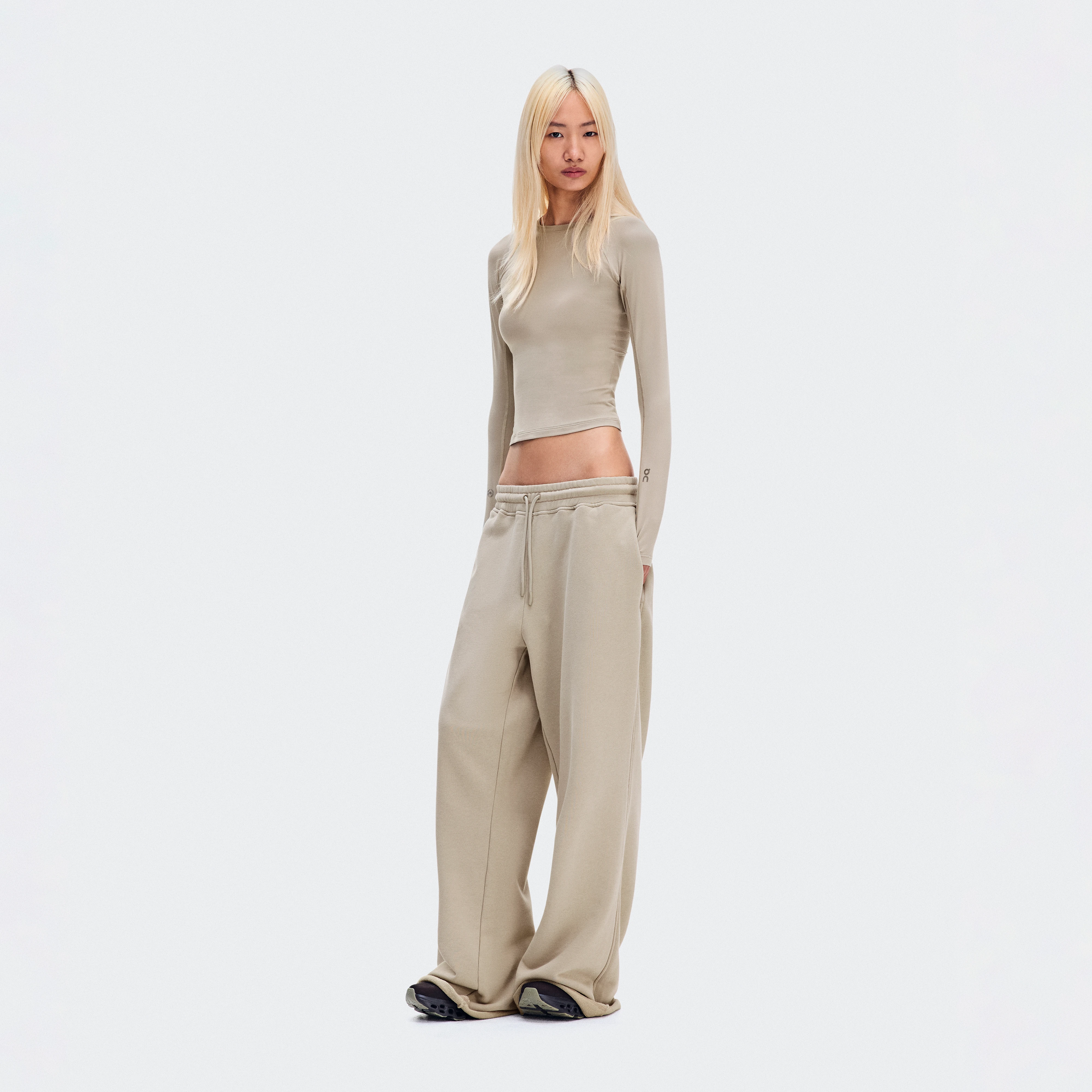 On Club Collective Pants FKA Lurien Women – All-day wear Pants
