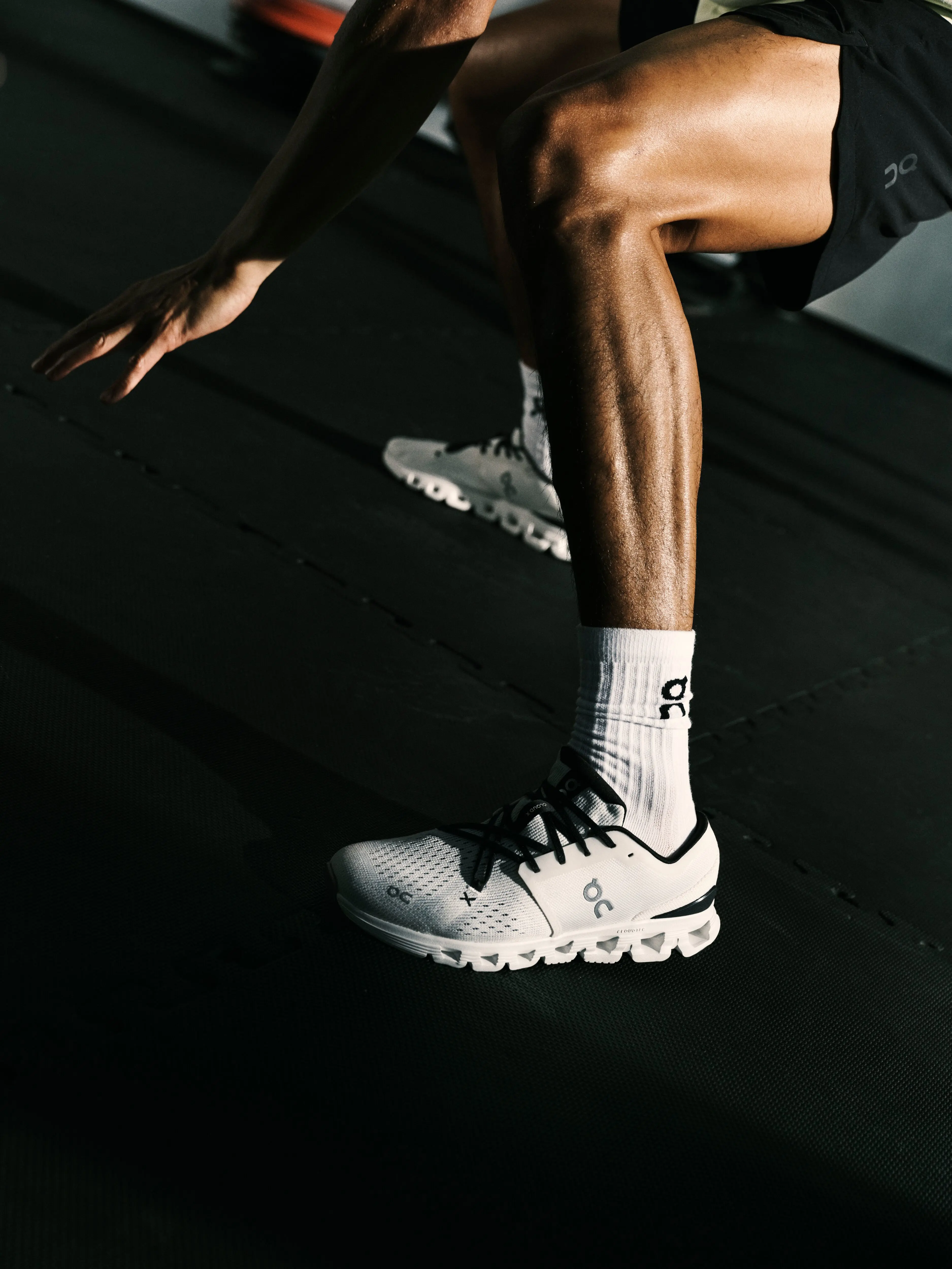 indoor training shoes