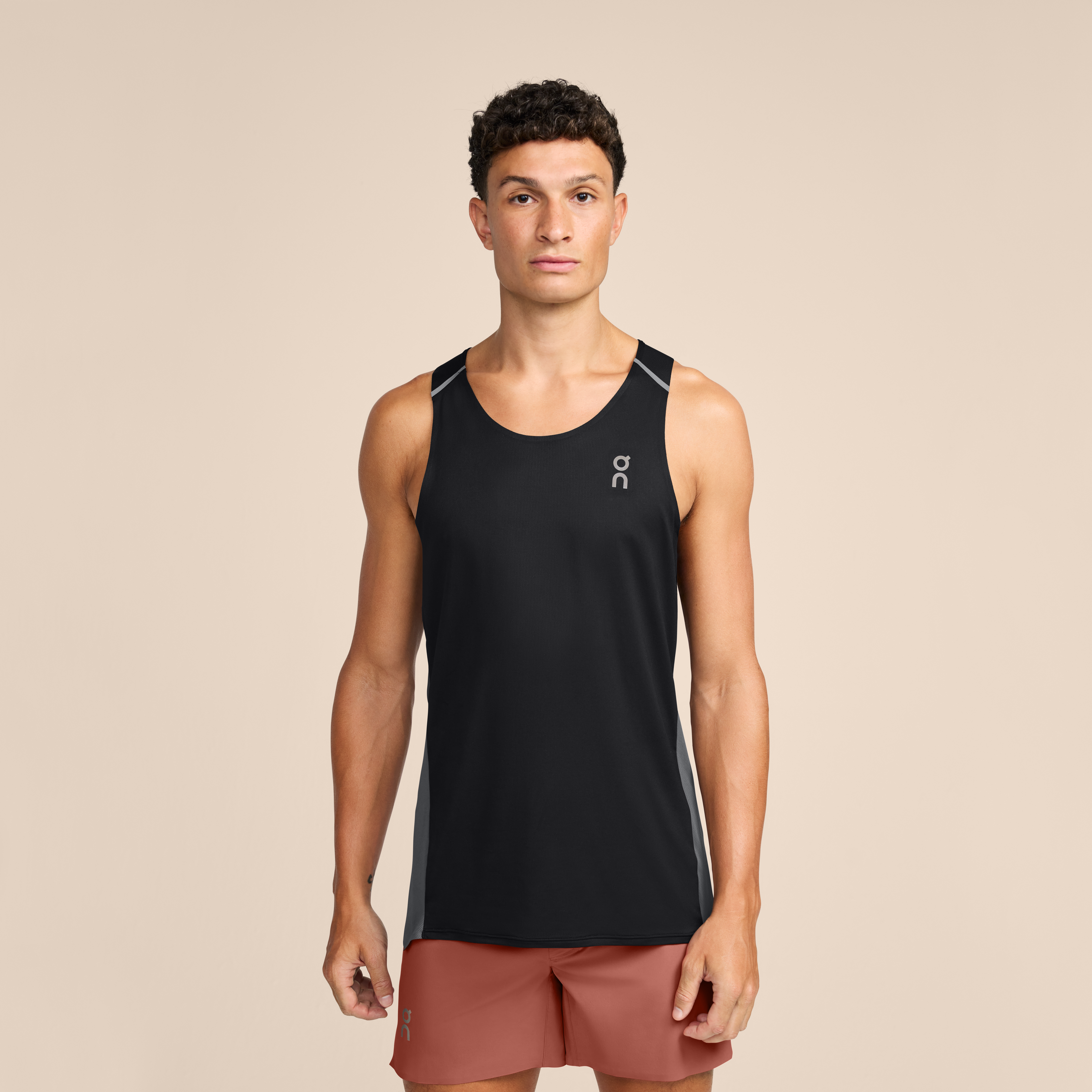 Performance Tank Top in Black/Eclipse