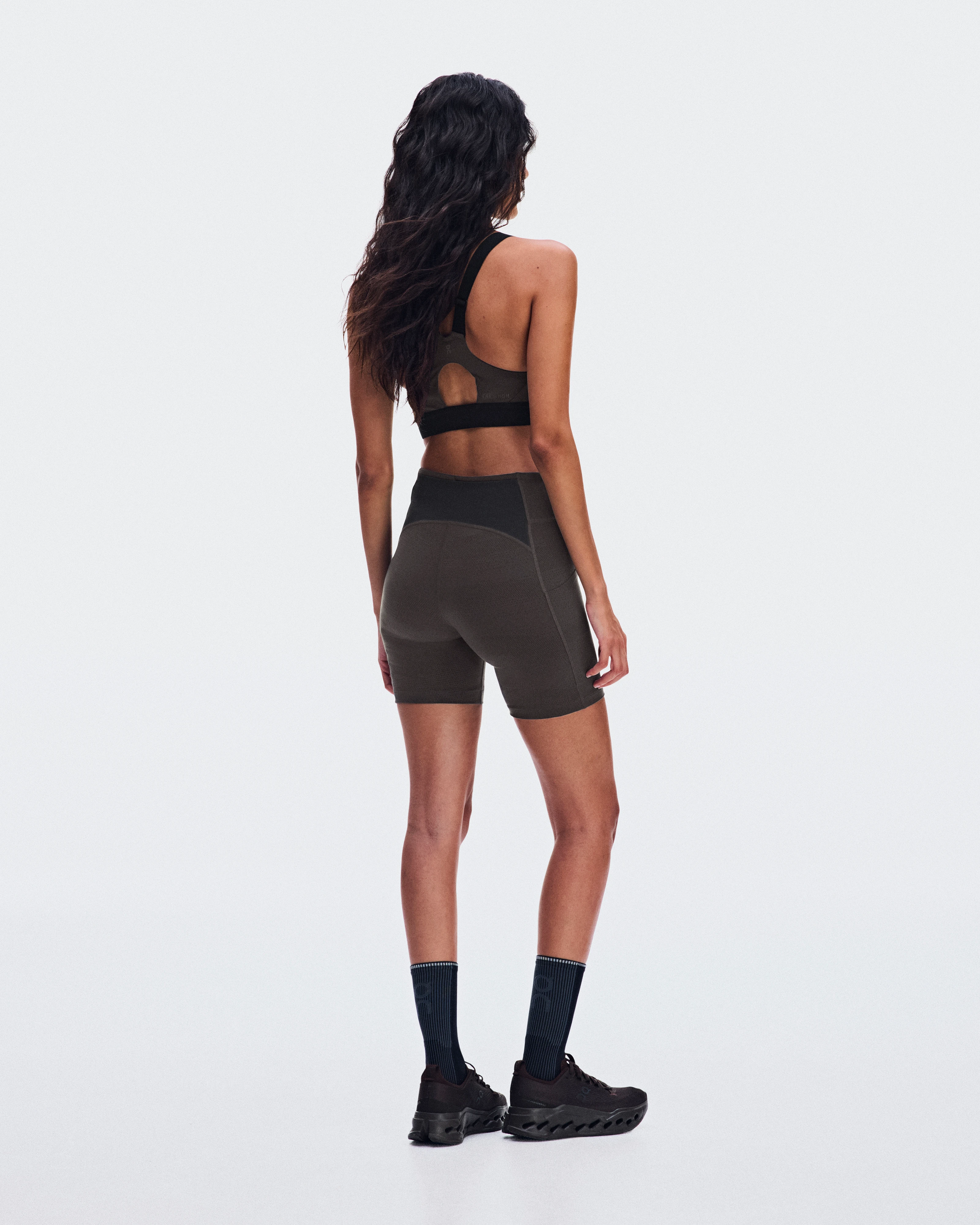 On Short Tights Erewhon Espresso & Black Women Tights