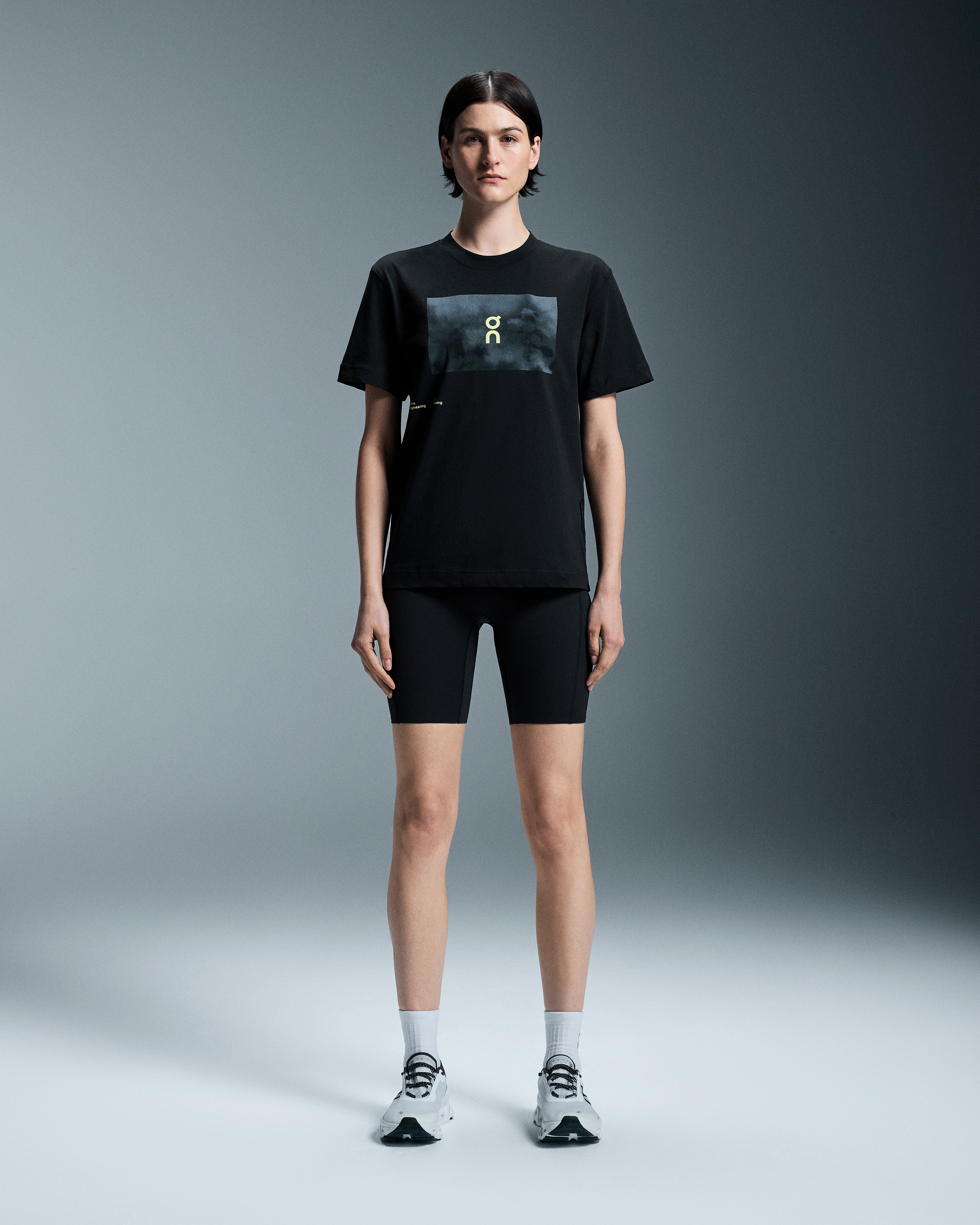 Graphic-T CloudlockerWomen / Black / L