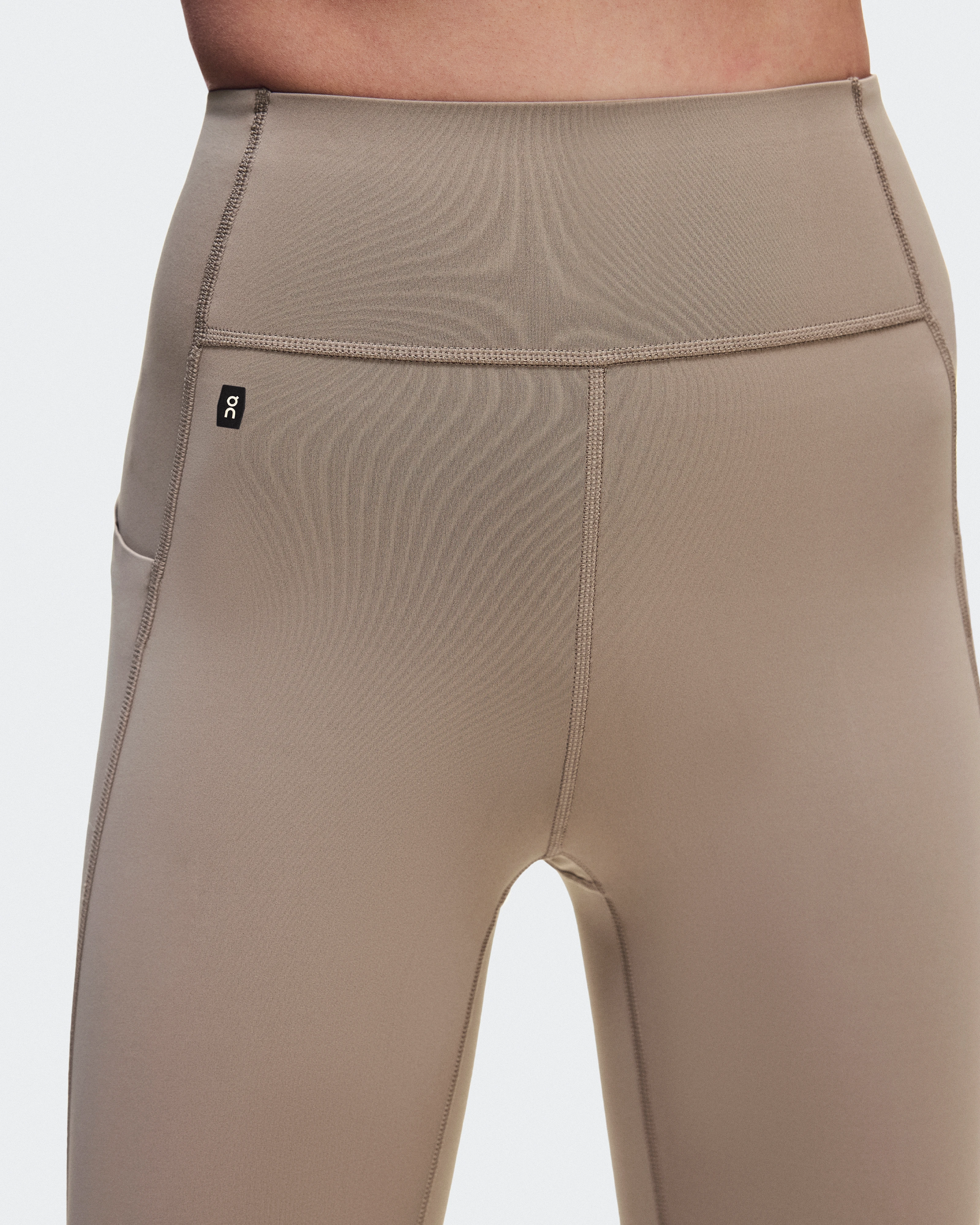 On Train Tights 7/8 Clay Women Tights