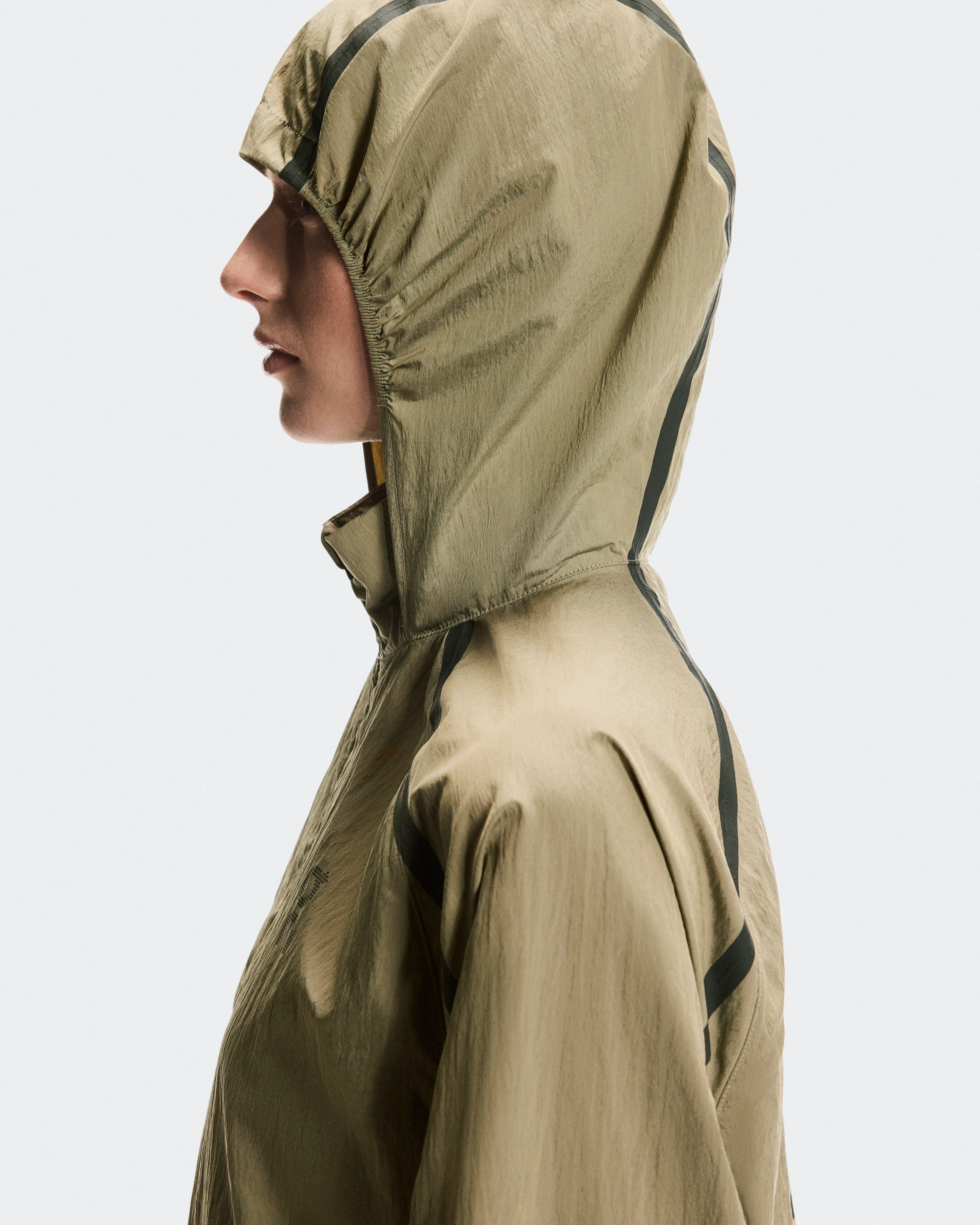 On Performance Volt Jacket Safari Mujer Chaquetas