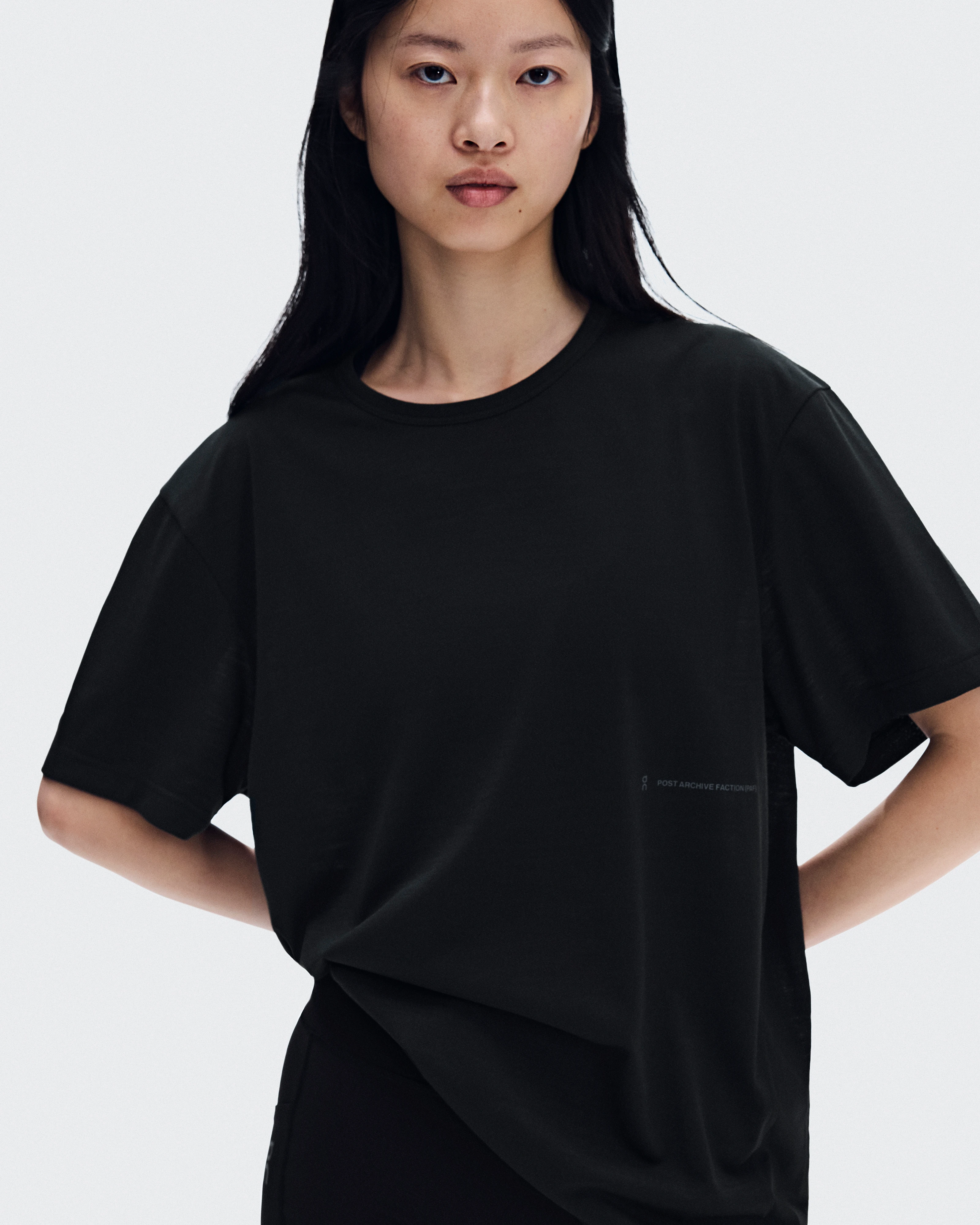 On Running-T PAF Black Unisex Tops and t-shirts