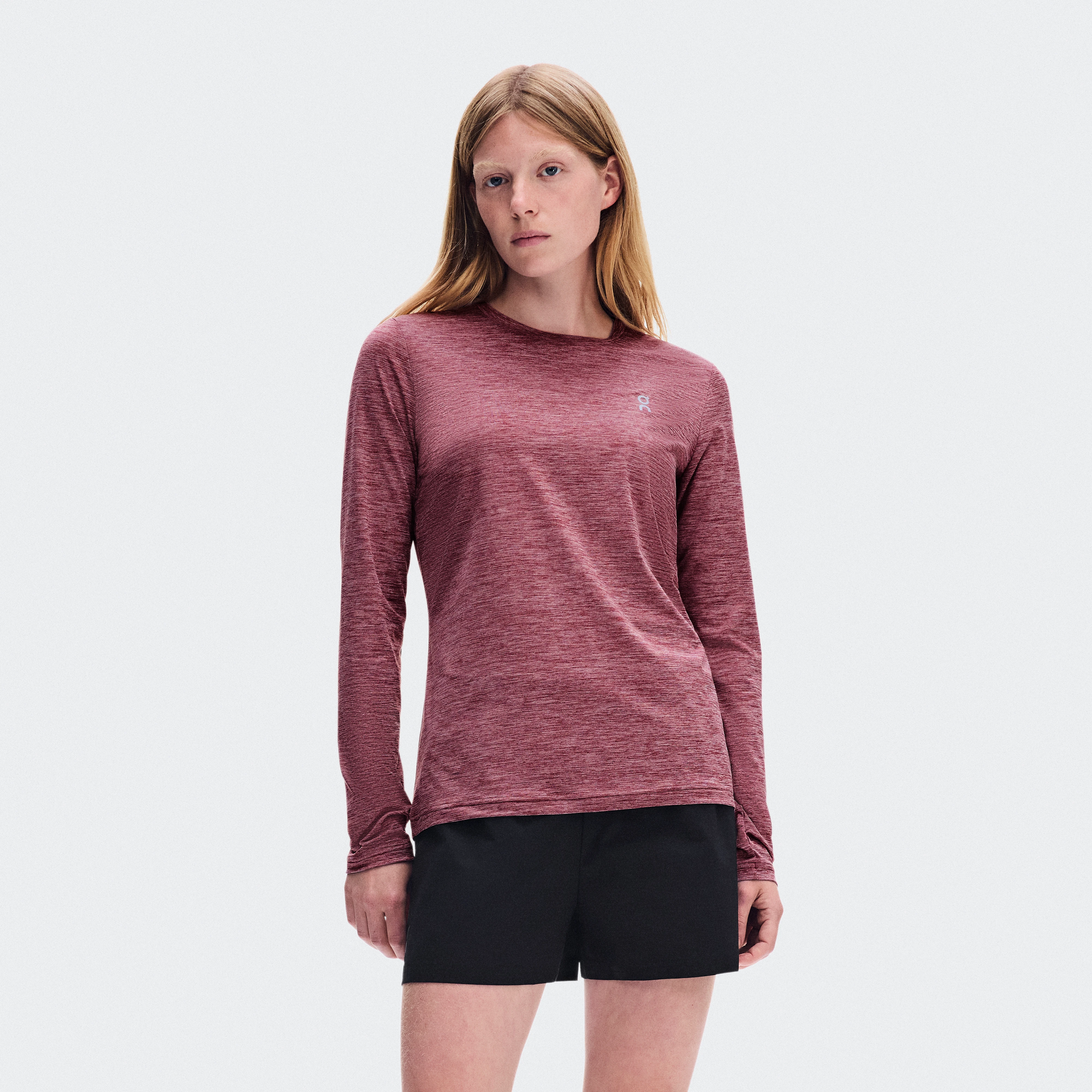 On Core Long-T Barberry Women – Cold-weather runs, basics, recovery Tops and t-shirts