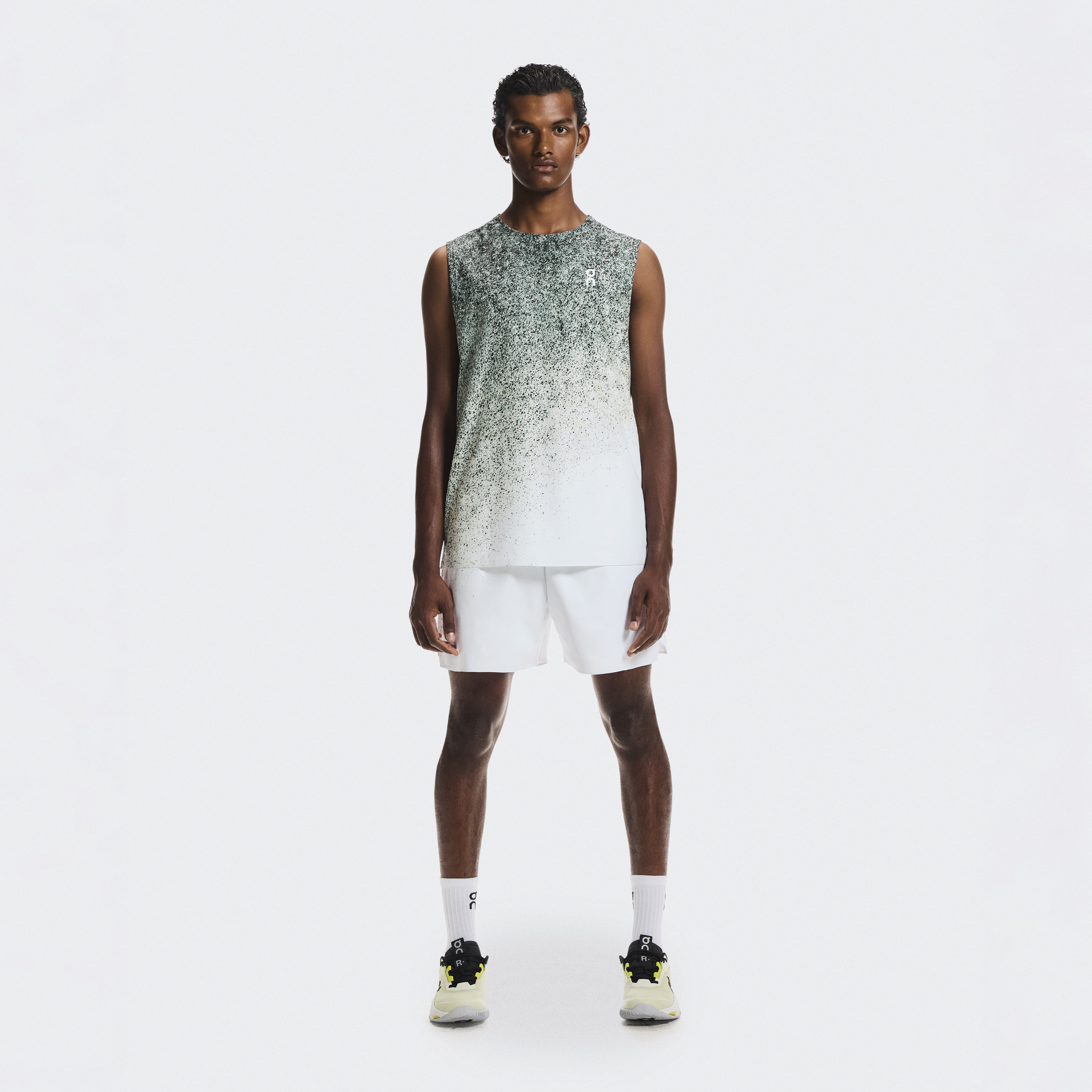 On公式】オンラインストア | テニスアパレル | メンズ パフォーマンス