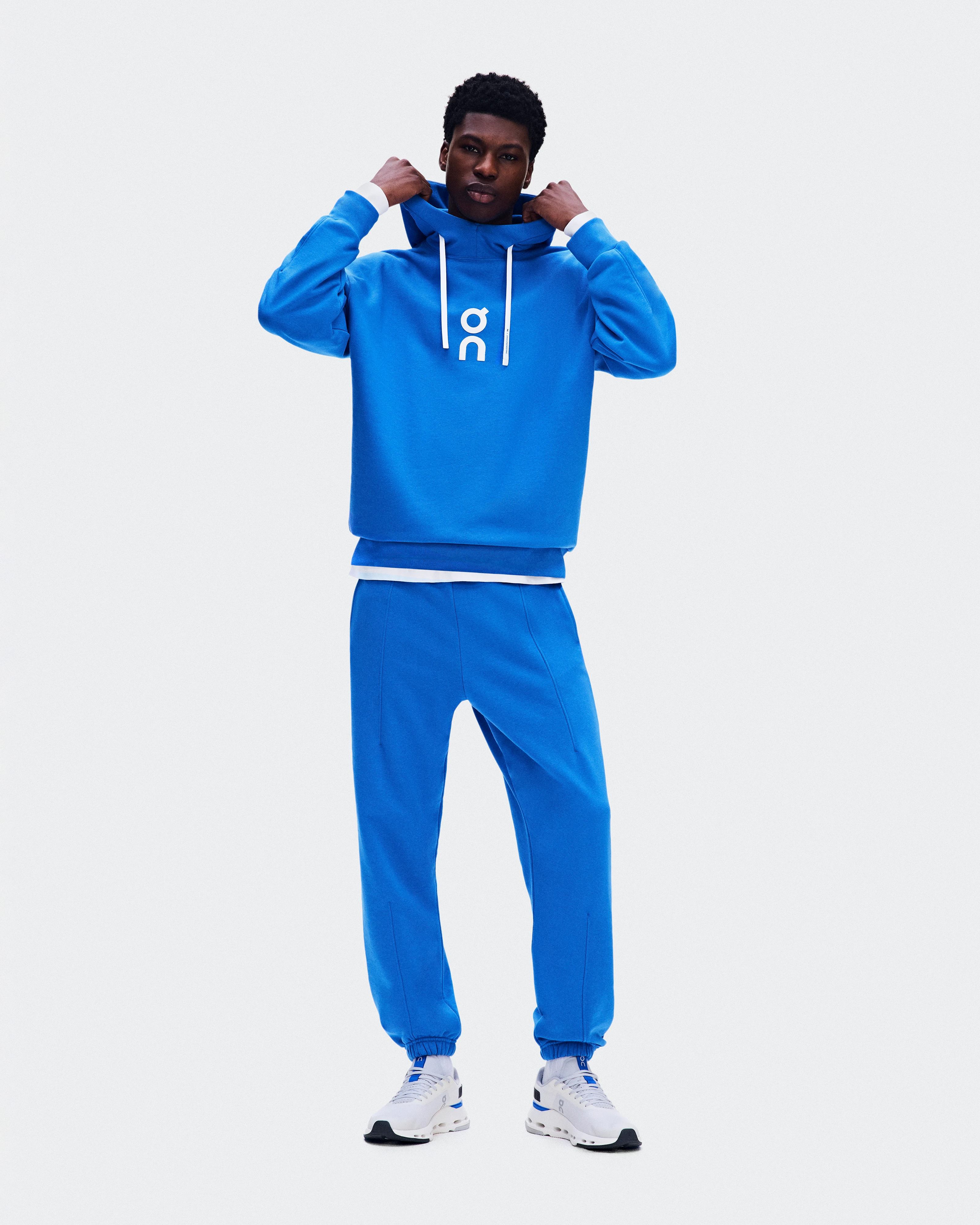 On Club Hoodie Jay Men Hoodies and sweatshirts