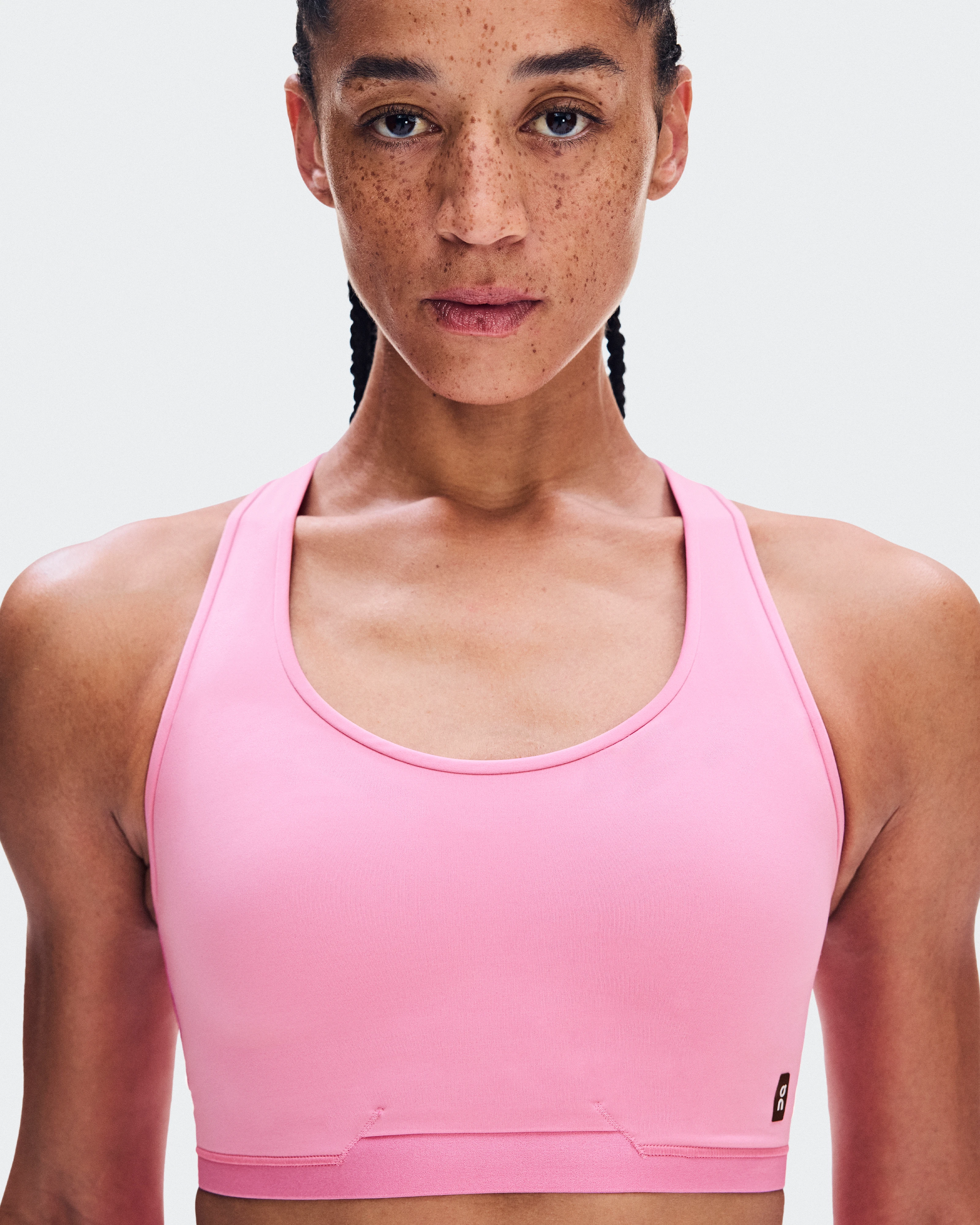 On Train Bra Bubblegum Women – Mixed training, medium support Bras