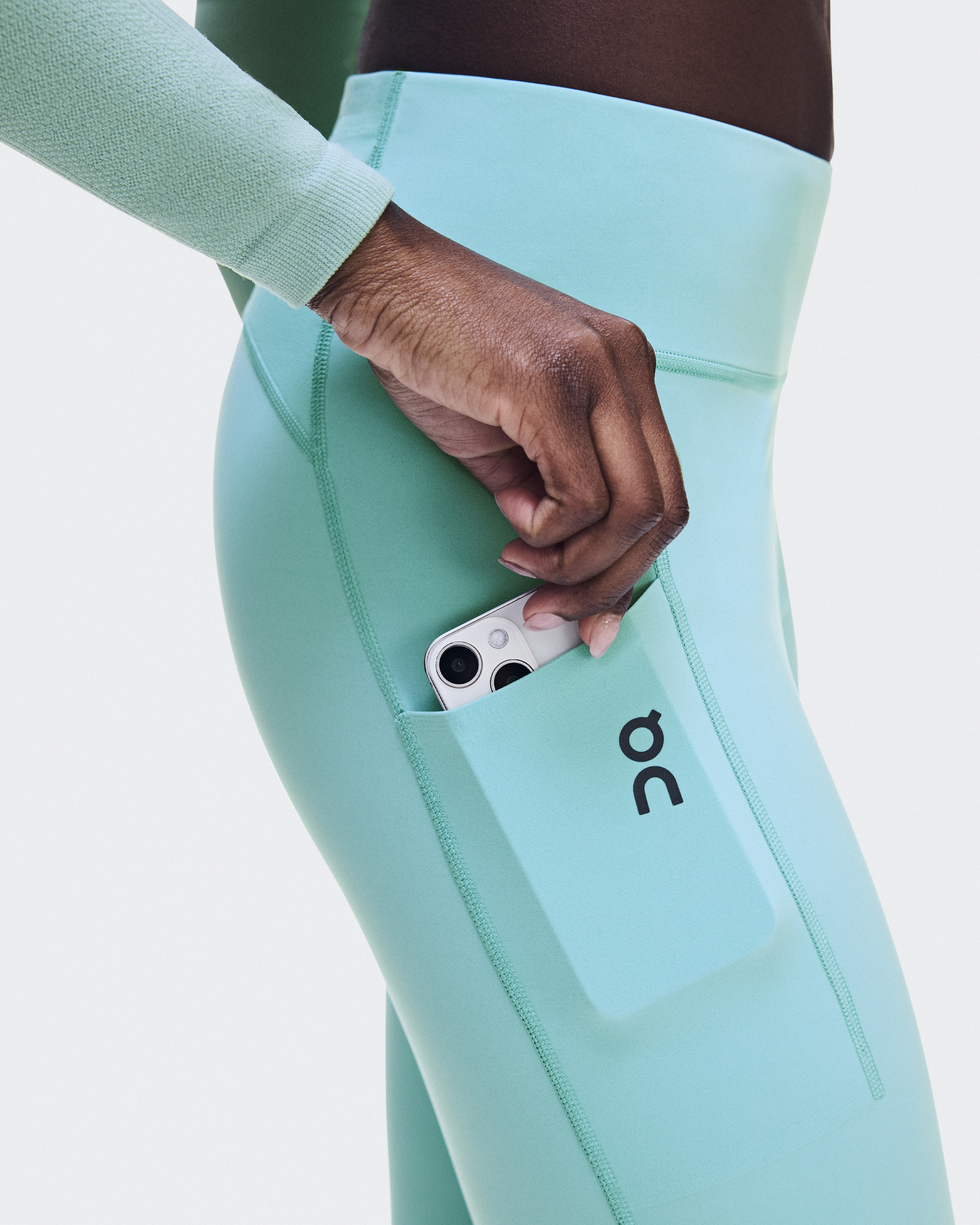 Women's Performance Tights 7/8 | Aquamarine | On United States