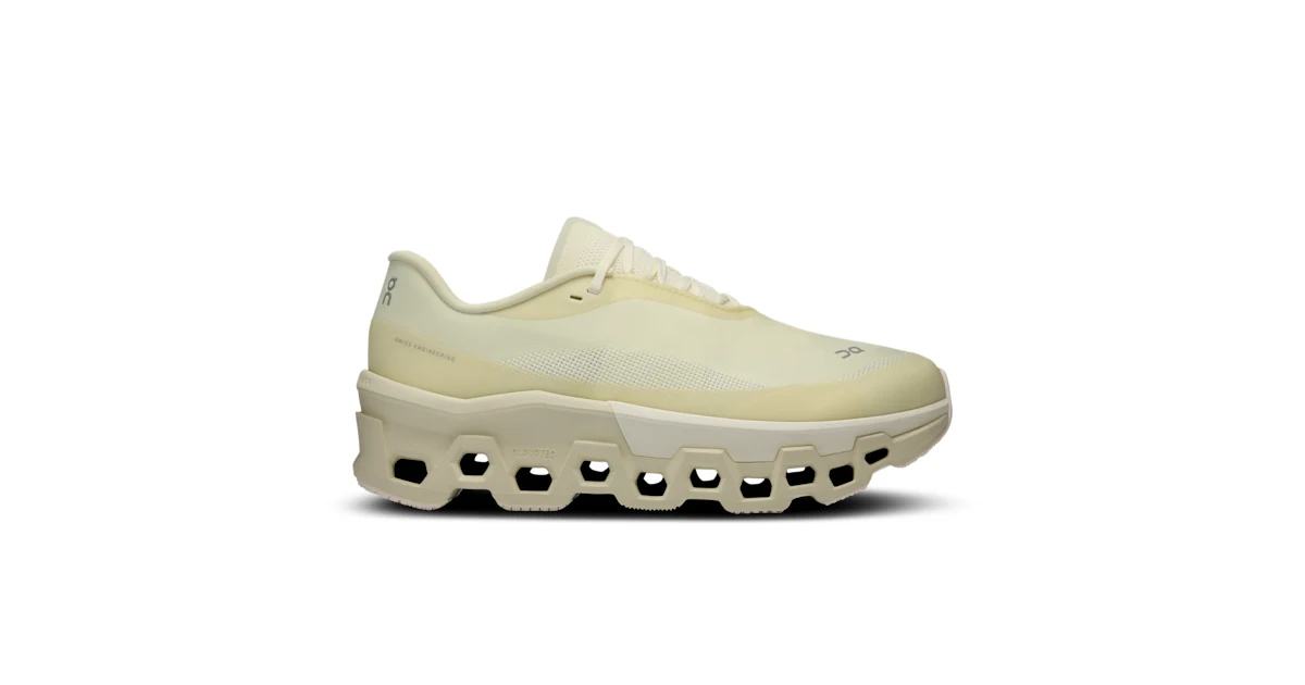 ウィメンズ Cloudmonster 2 PAF | ベージュ & ホワイト | On 日本 ウィメンズ Cloudmonster 2 PAF | ベージュ & ホワイト | On 日本
