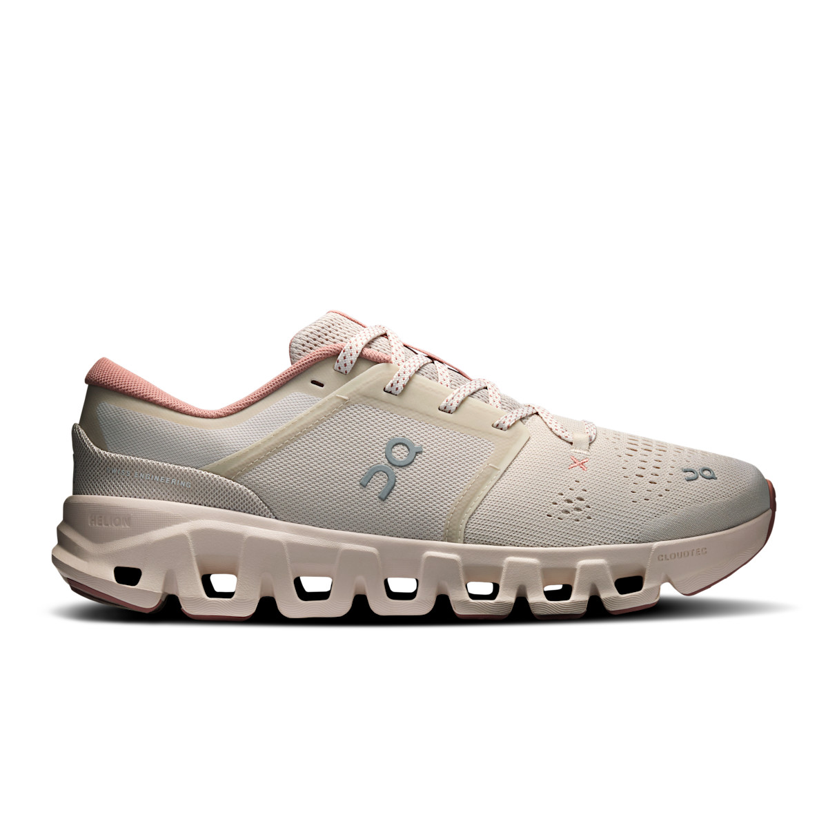 Women's Cloud X 5