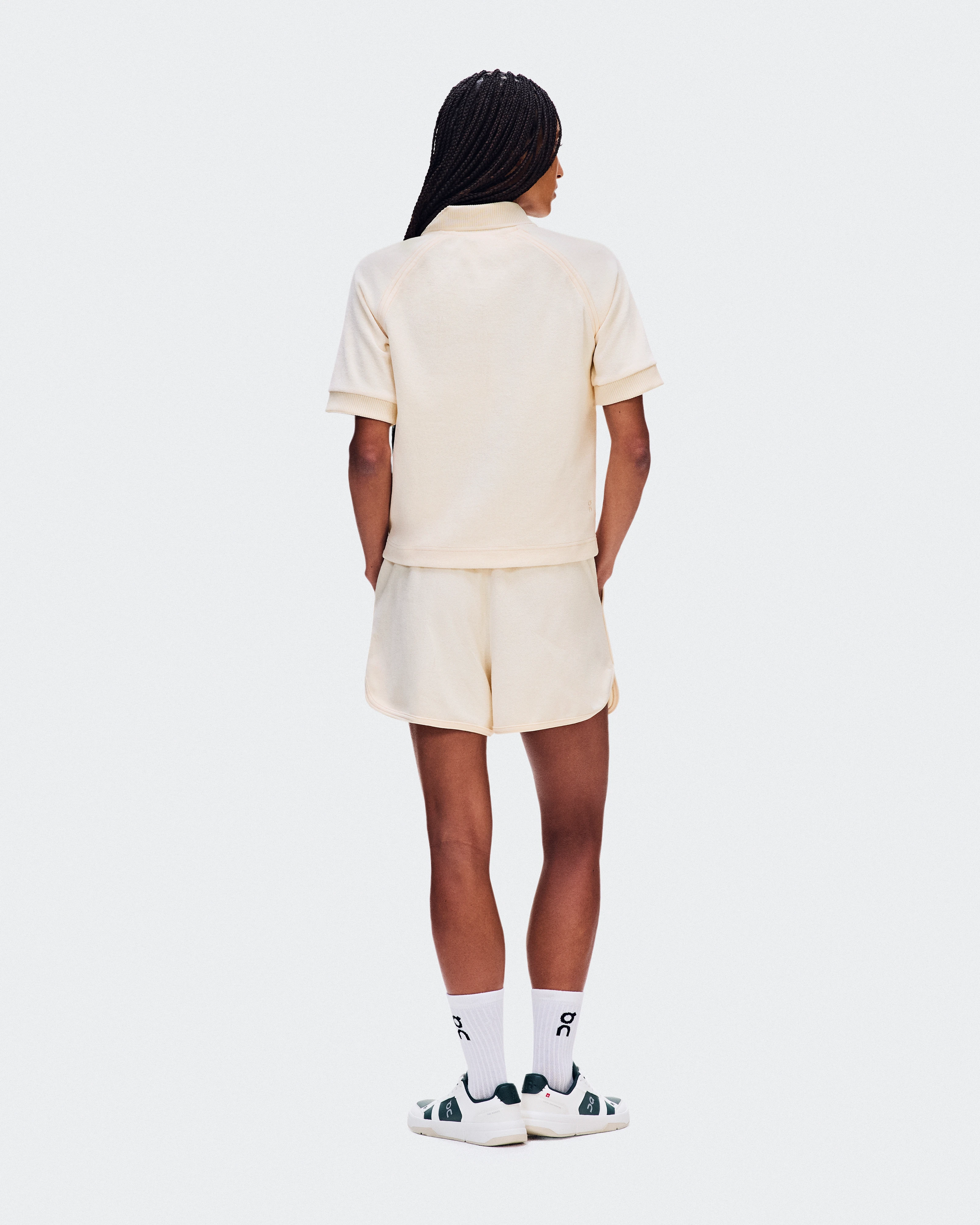 On Courtside Shorts Terry Chantilly Women Active life