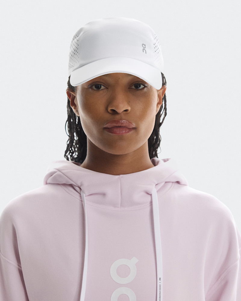 On Lightweight Cap in White, Polyester/Polyamide