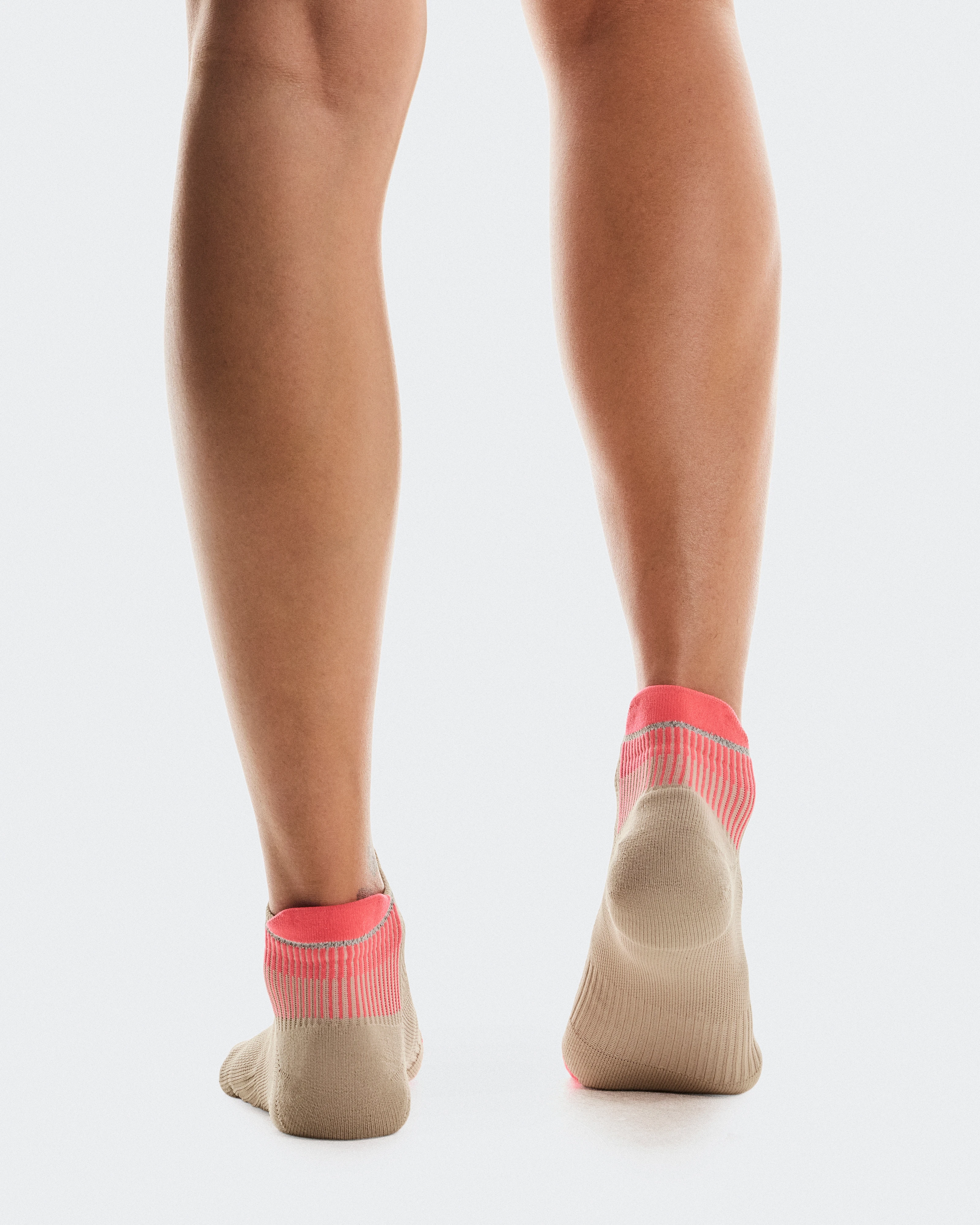 On Performance Run Sock Low Desert & Pink Unisex Socks