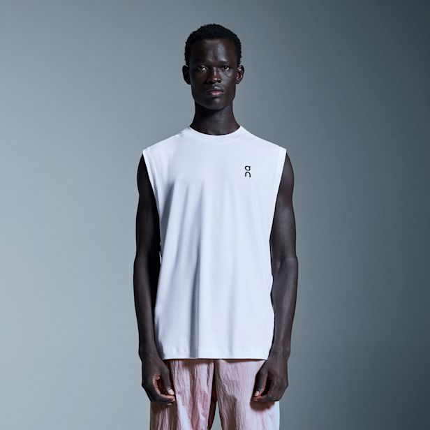 Men’s Performance Clothing | On Canada