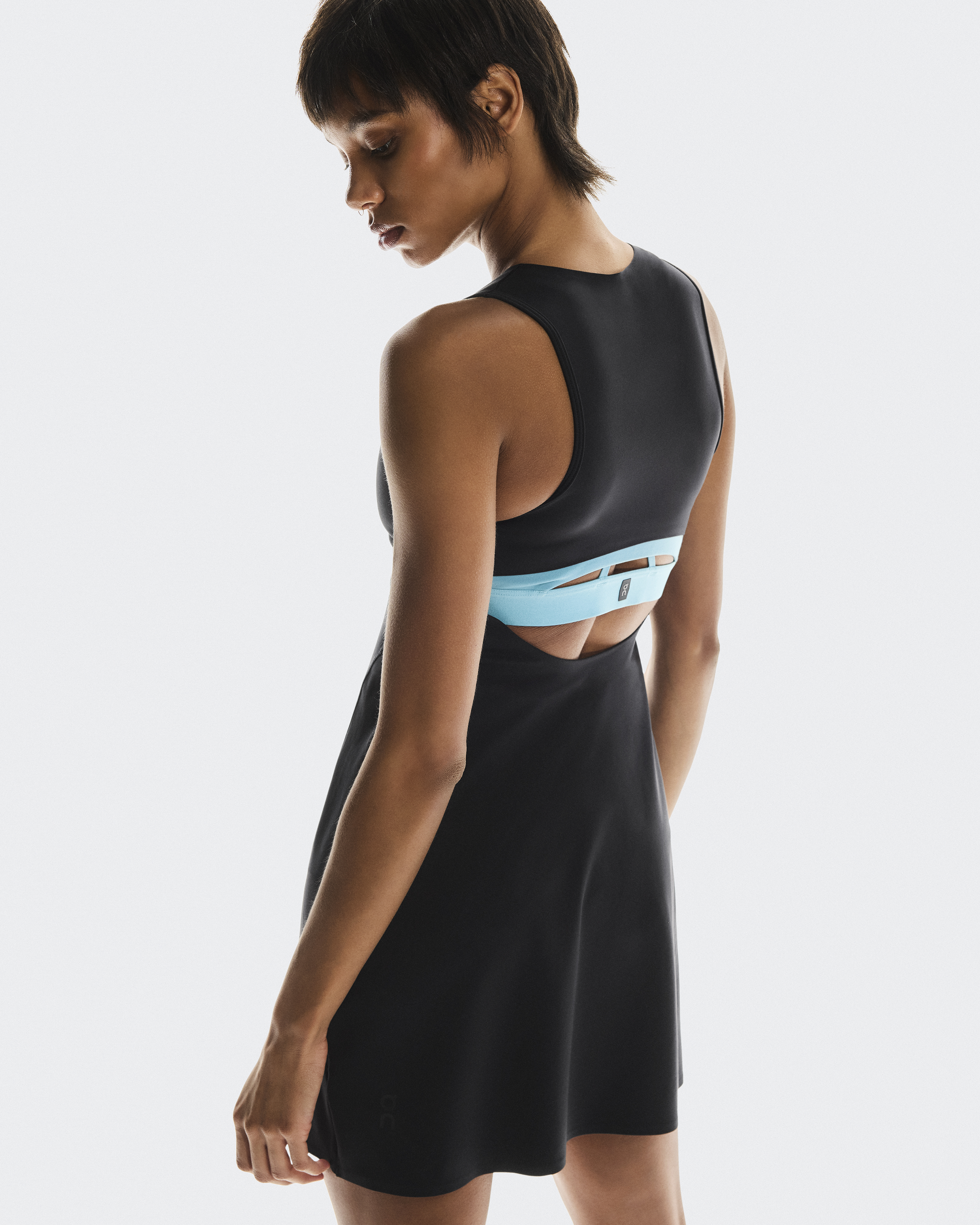 Studio Dress Feminino | Preto | On Brasil
