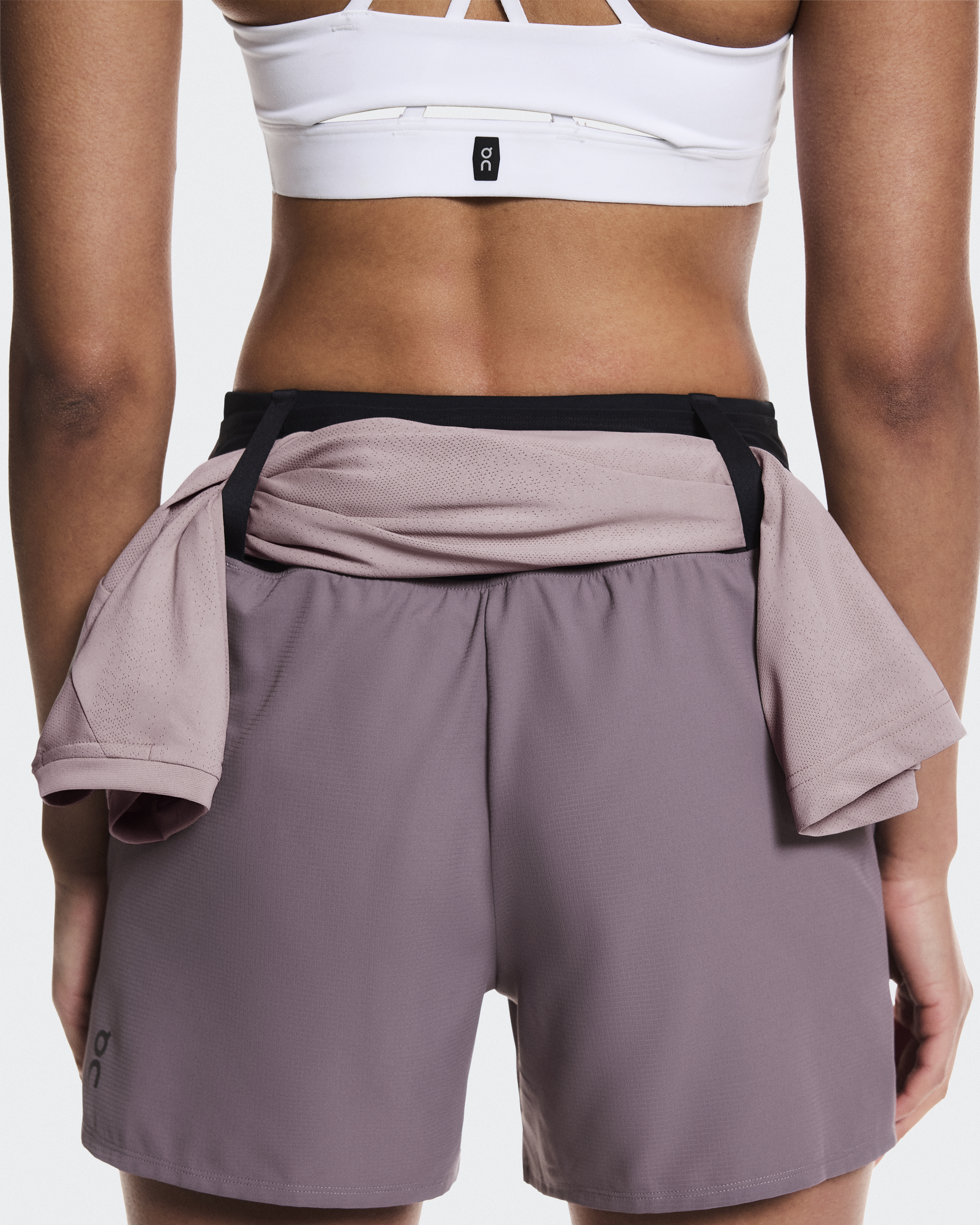 【未使用】onオン running shorts ウィメンズSサイズ Trail Shorts: Women's Functional Trail Running Shorts | On | On
