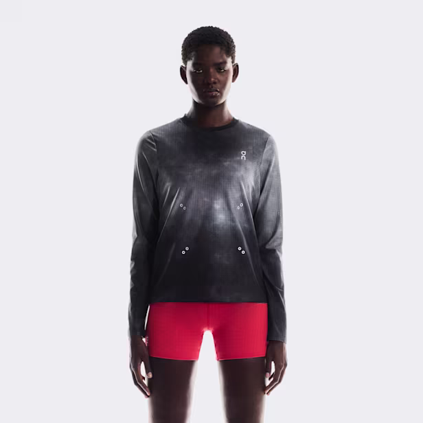 Pace Mesh Long-T Long-Sleeve Shirt in Black