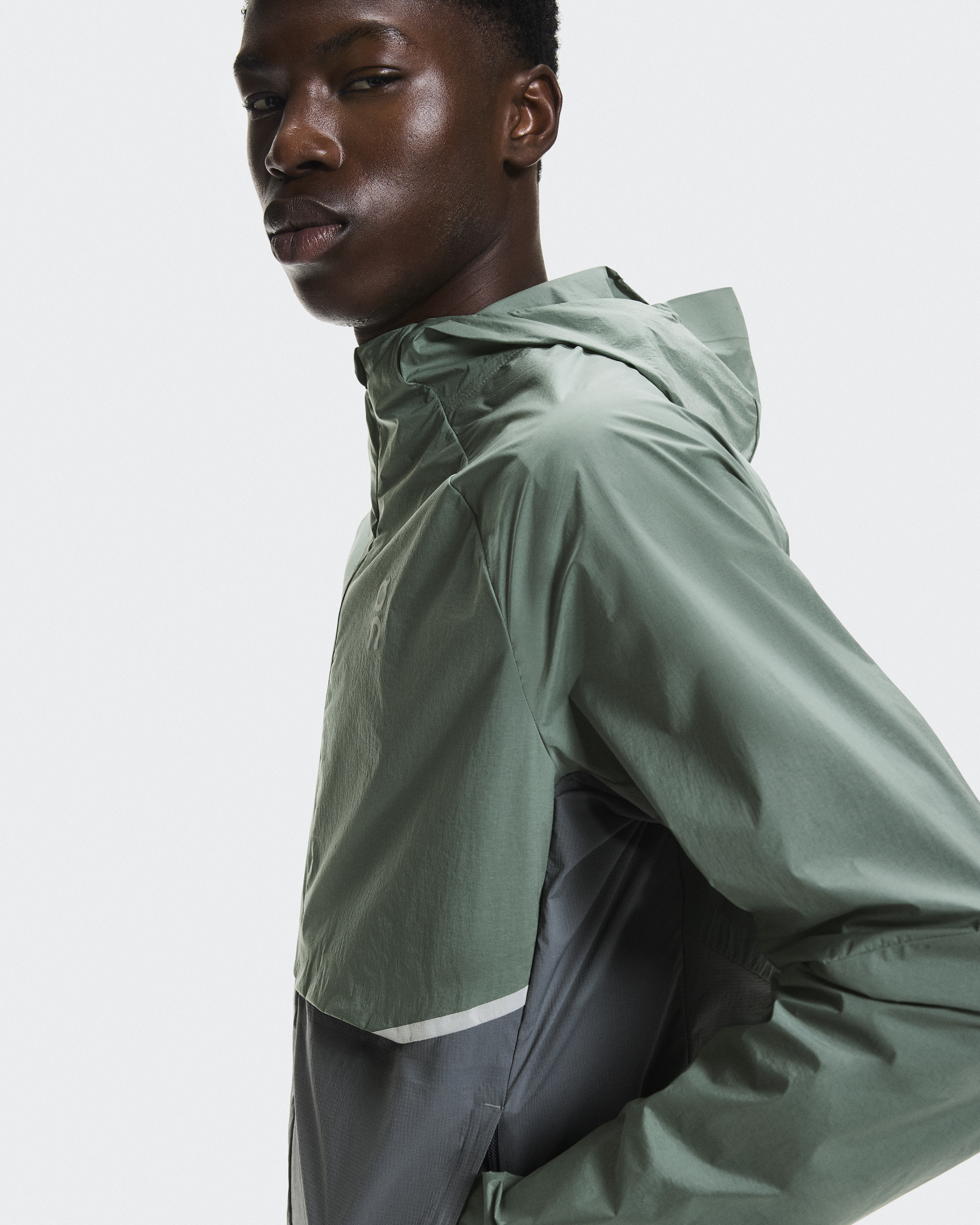 Men's Core Jacket | Green & Grey | On Japan
