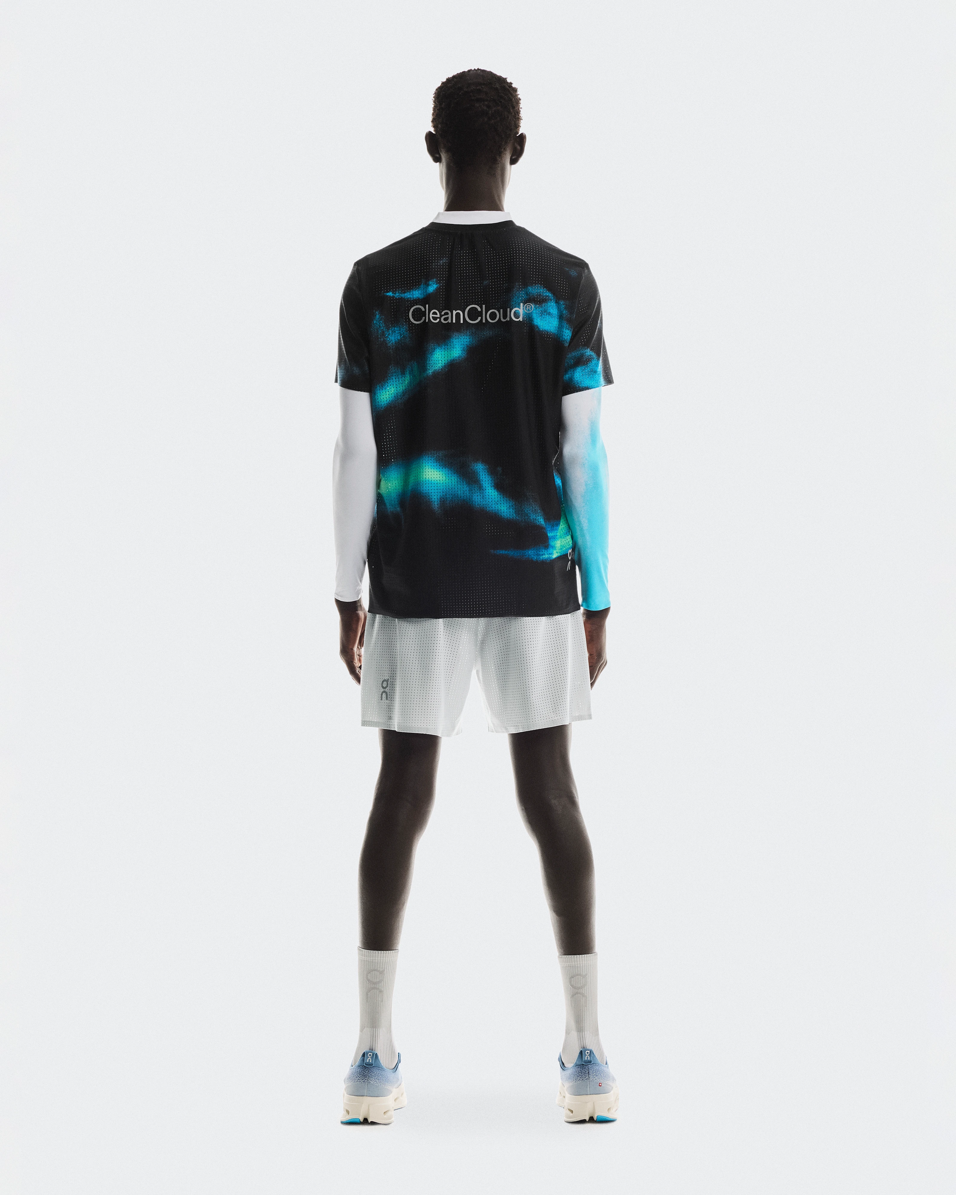 On Pace Mesh Shorts Glacier Men Shorts