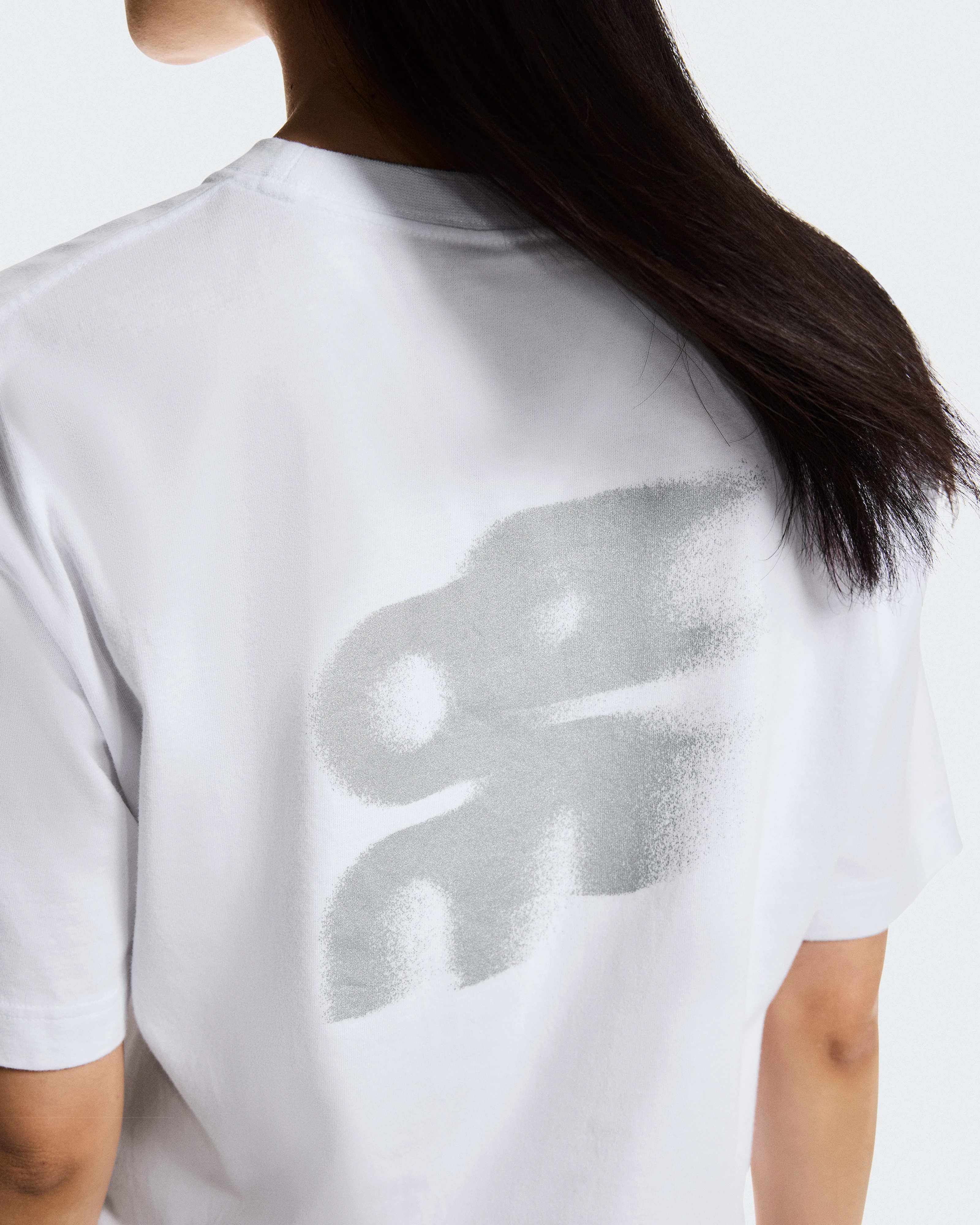 On Club-T Avant White Women Tops and t-shirts