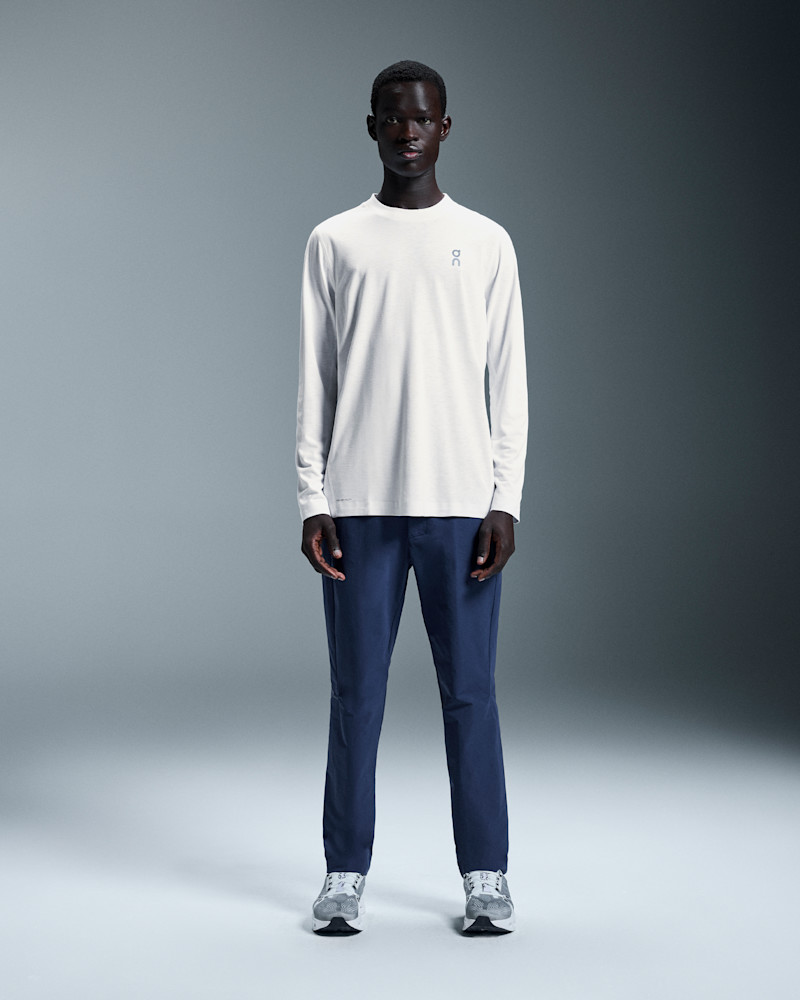 On Men's Train Long-T Long-Sleeve Shirt in White, Size: XL