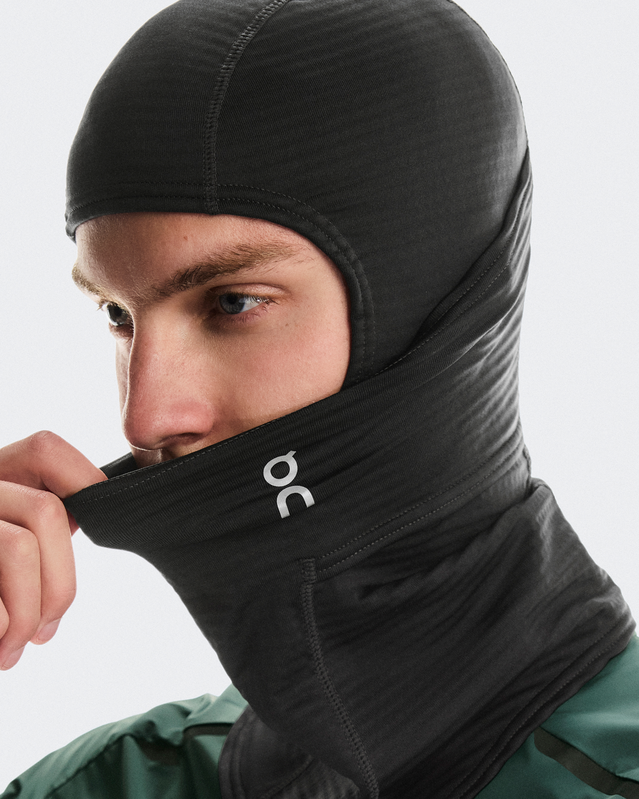 Winter Run Balaclava | Black | On United States