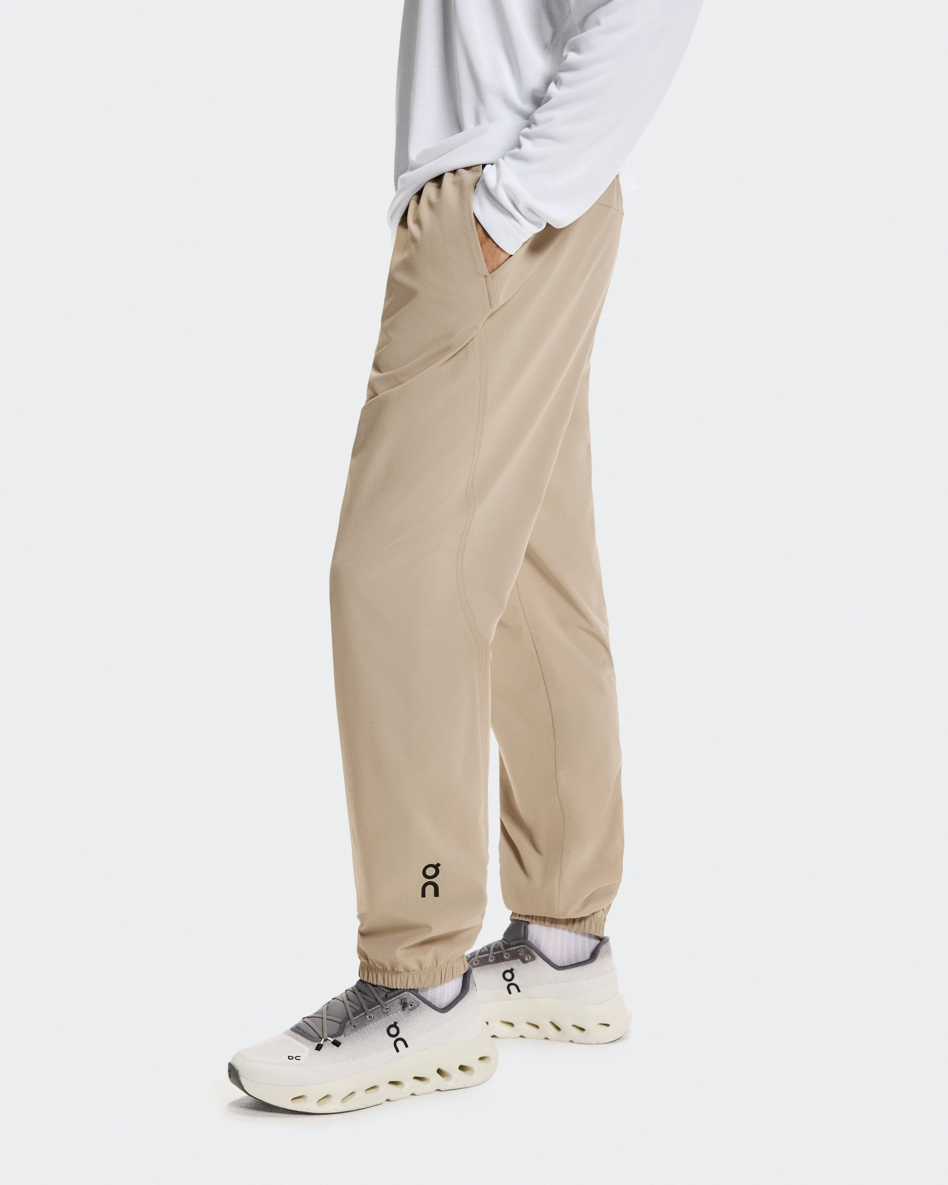 On Focus Pants Desert Men Pants