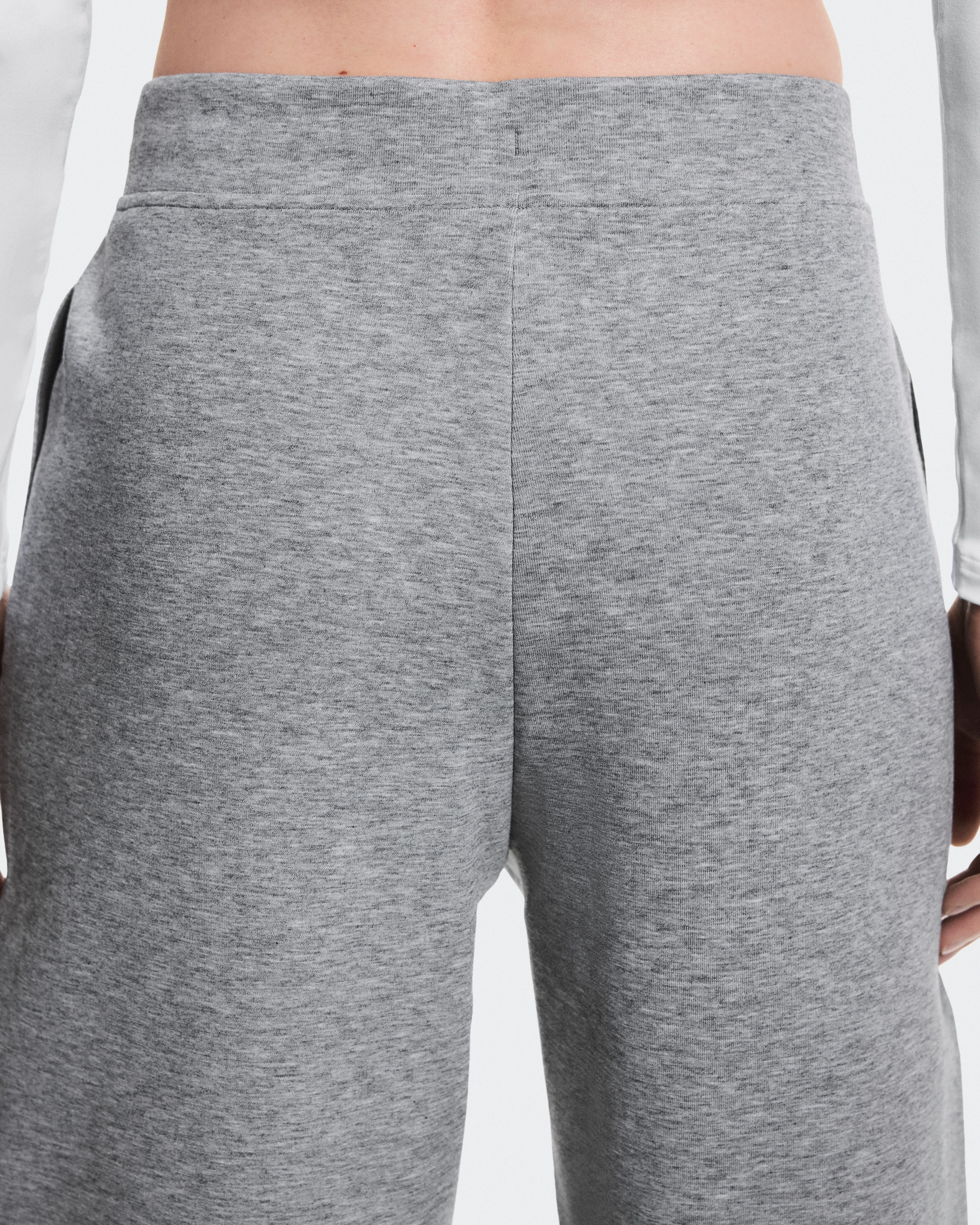 On Focus Tech Sweatpants Basalt Women Pants